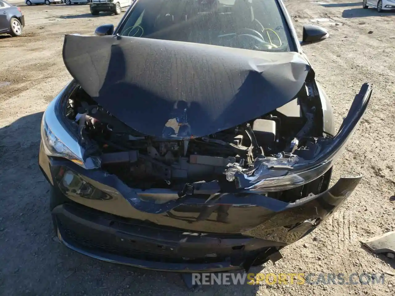 9 Photograph of a damaged car JTNKHMBX4L1070842 TOYOTA C-HR 2020