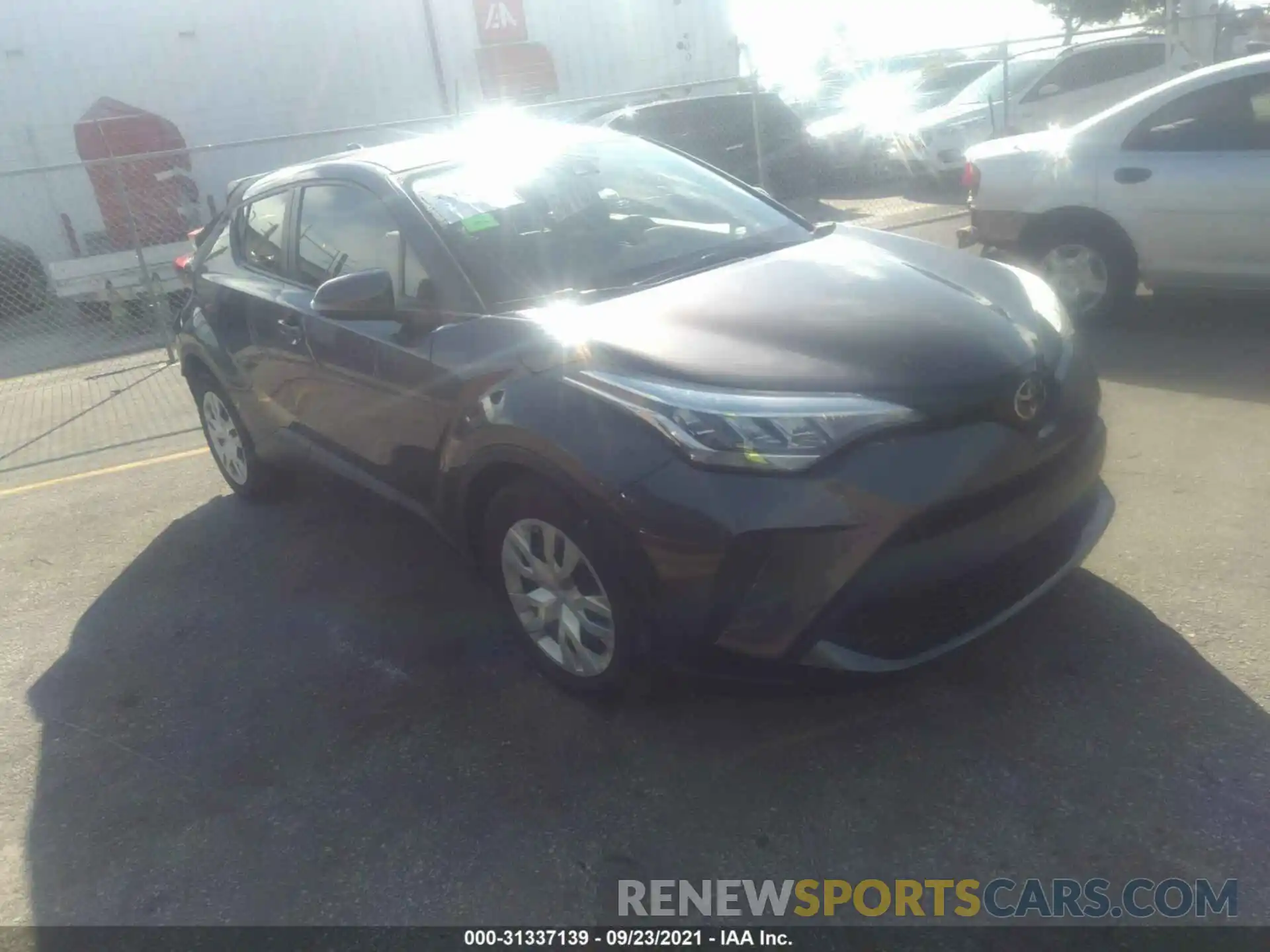 1 Photograph of a damaged car JTNKHMBX4L1072946 TOYOTA C-HR 2020