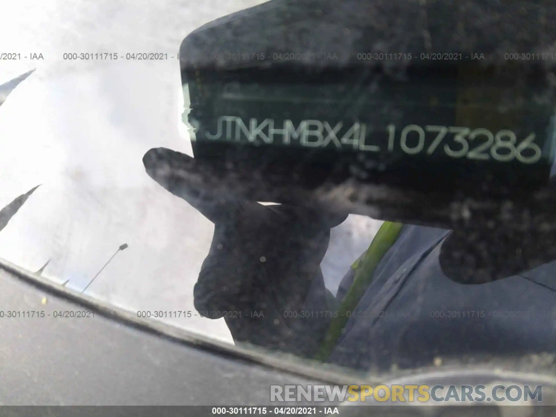 9 Photograph of a damaged car JTNKHMBX4L1073286 TOYOTA C-HR 2020