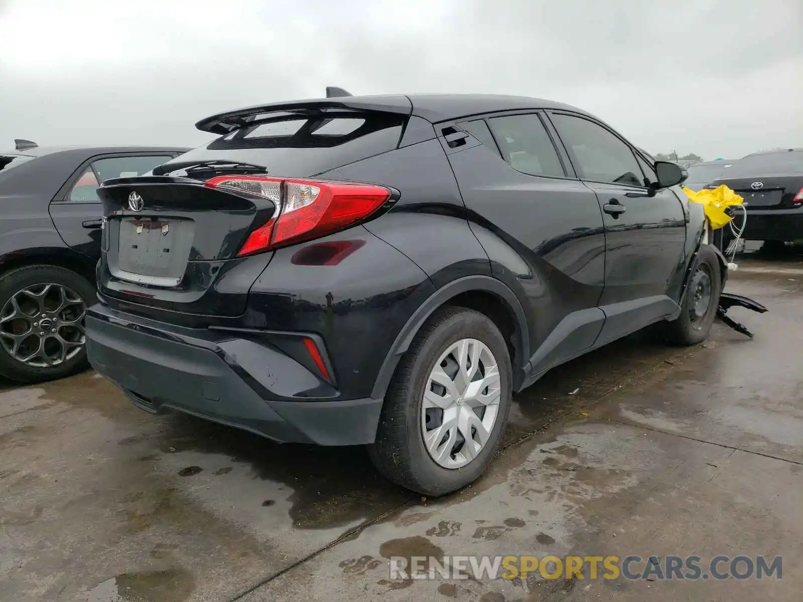 4 Photograph of a damaged car JTNKHMBX4L1080478 TOYOTA C-HR 2020