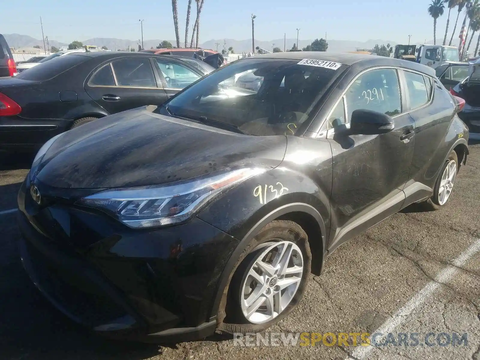 2 Photograph of a damaged car JTNKHMBX4L1082716 TOYOTA C-HR 2020