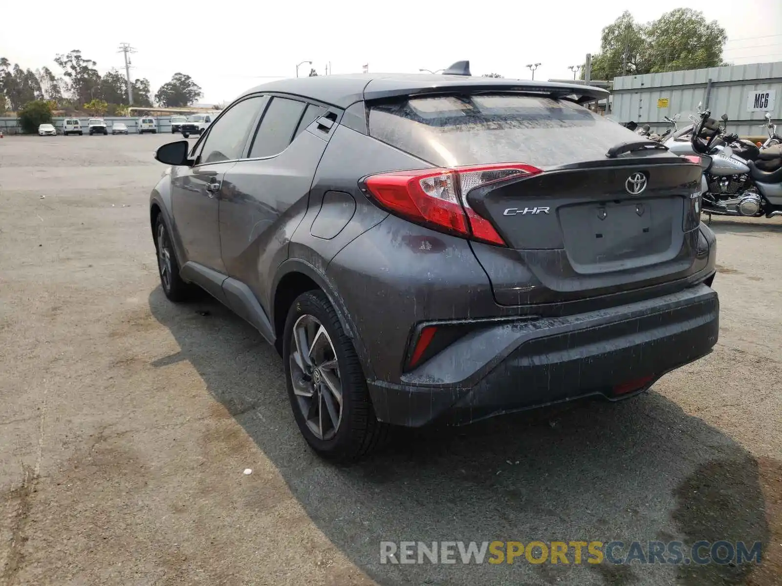 3 Photograph of a damaged car JTNKHMBX4L1083140 TOYOTA C-HR 2020