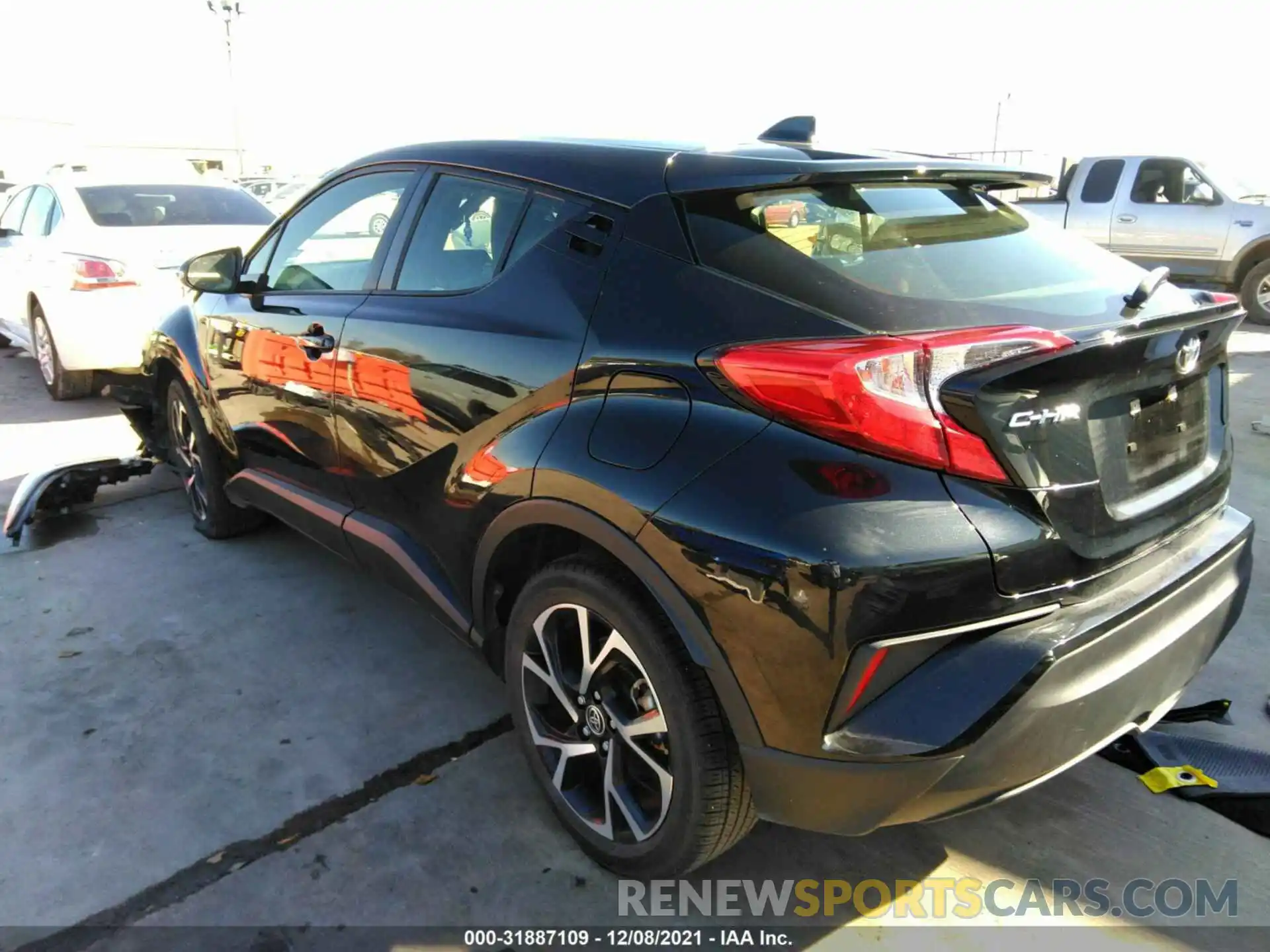 3 Photograph of a damaged car JTNKHMBX4L1084109 TOYOTA C-HR 2020