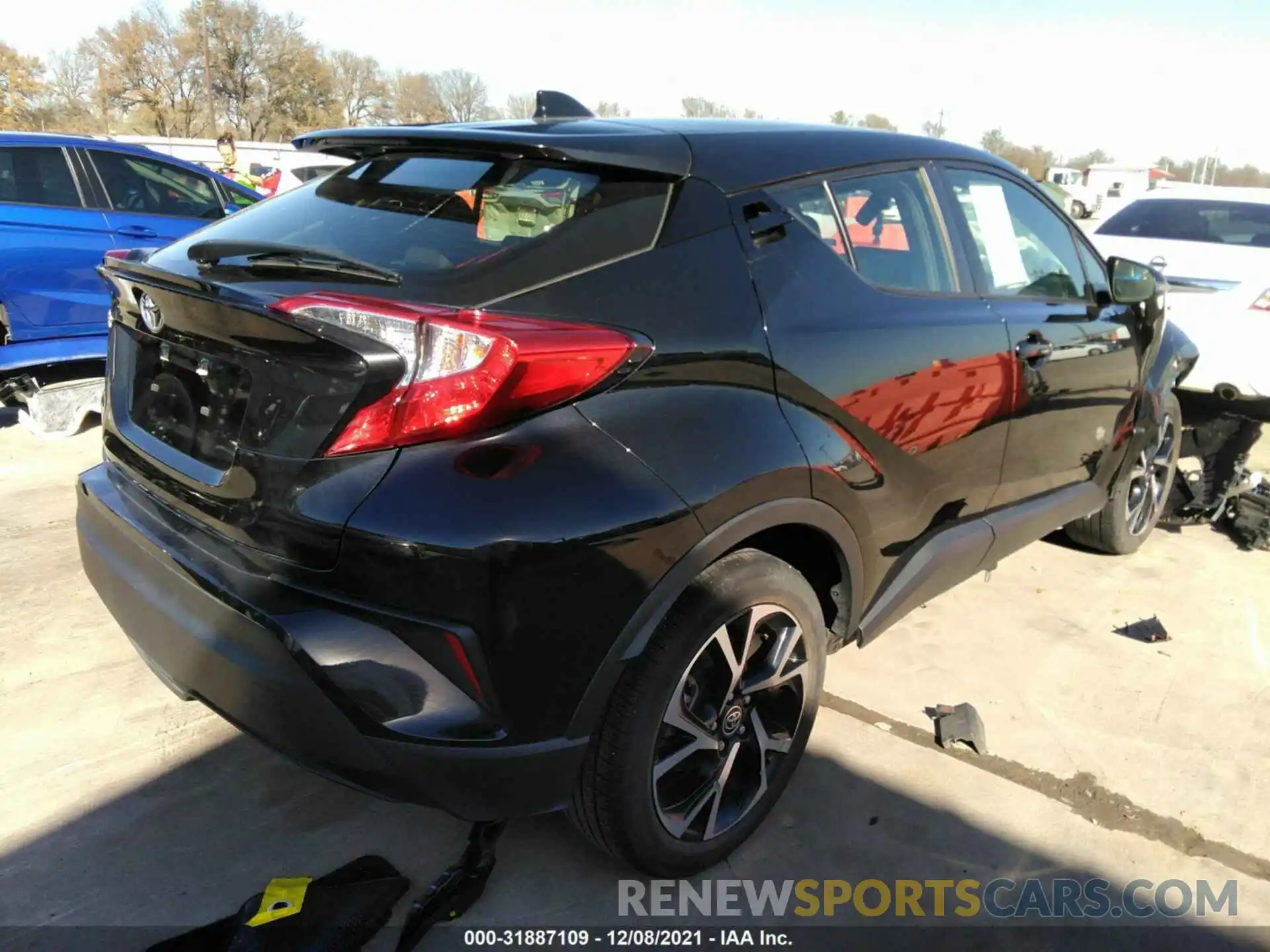 4 Photograph of a damaged car JTNKHMBX4L1084109 TOYOTA C-HR 2020