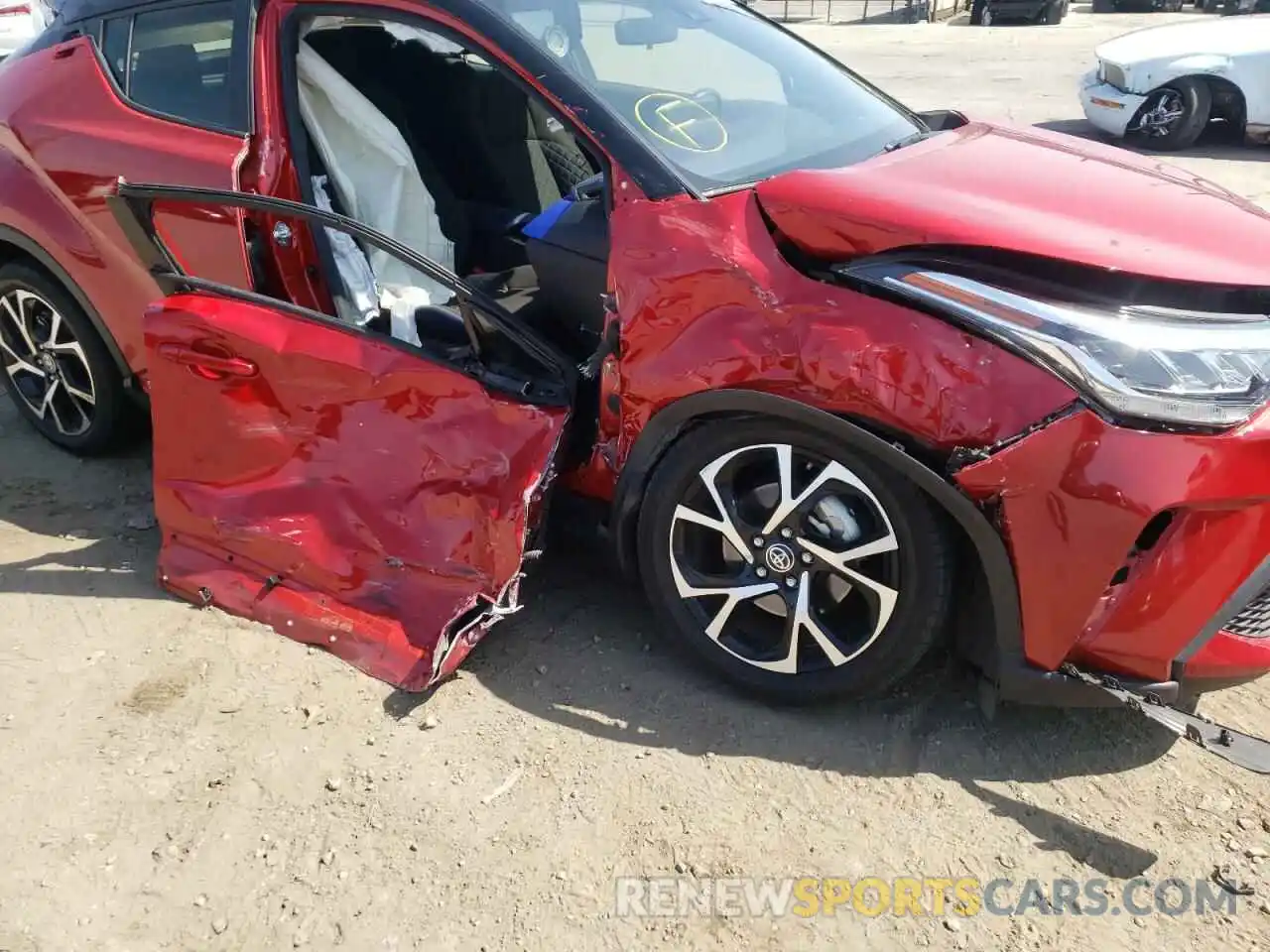 9 Photograph of a damaged car JTNKHMBX4L1084238 TOYOTA C-HR 2020