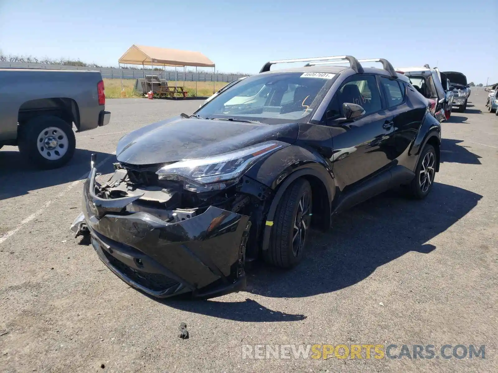 2 Photograph of a damaged car JTNKHMBX4L1085616 TOYOTA C-HR 2020