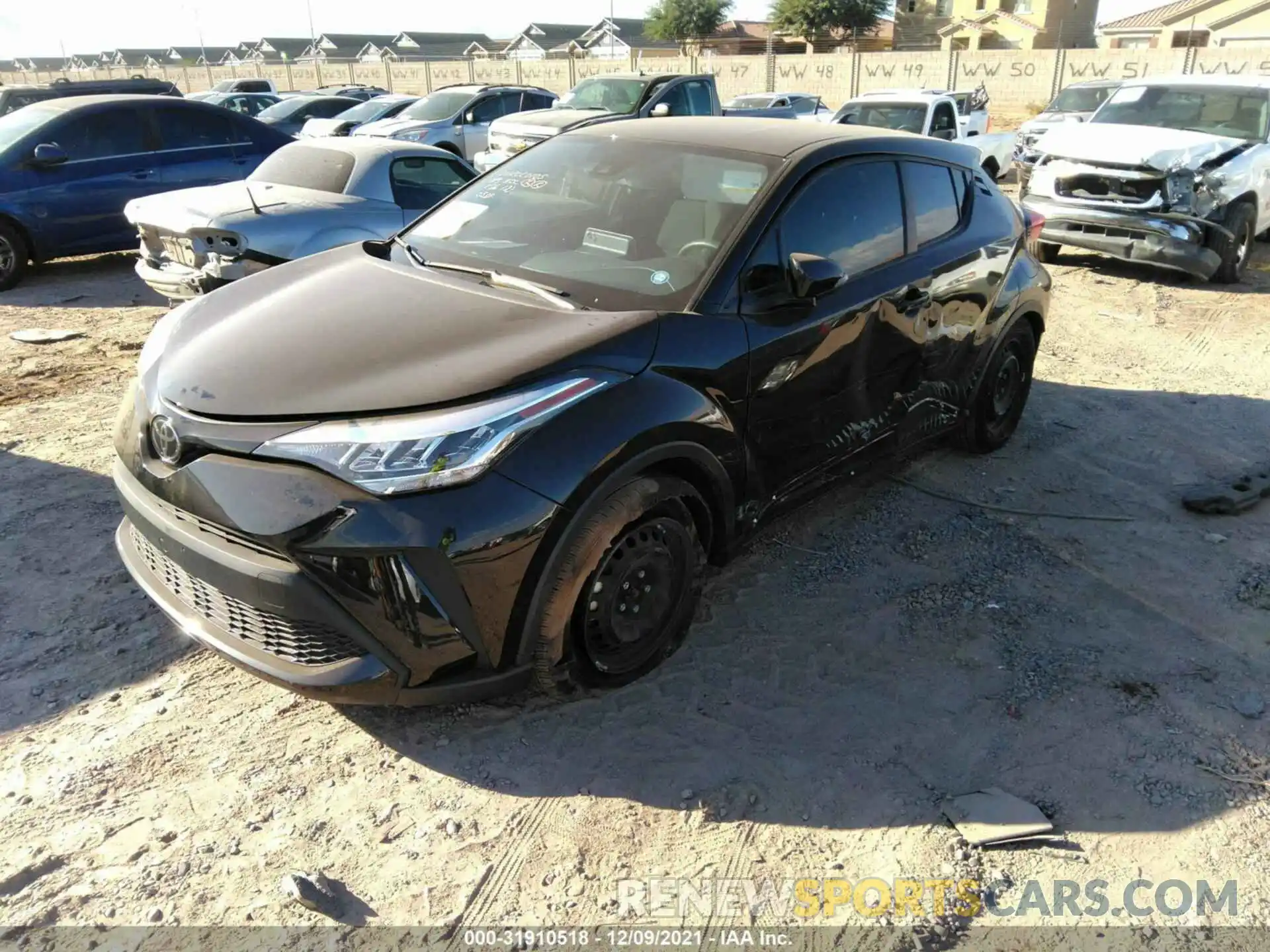 2 Photograph of a damaged car JTNKHMBX4L1090539 TOYOTA C-HR 2020