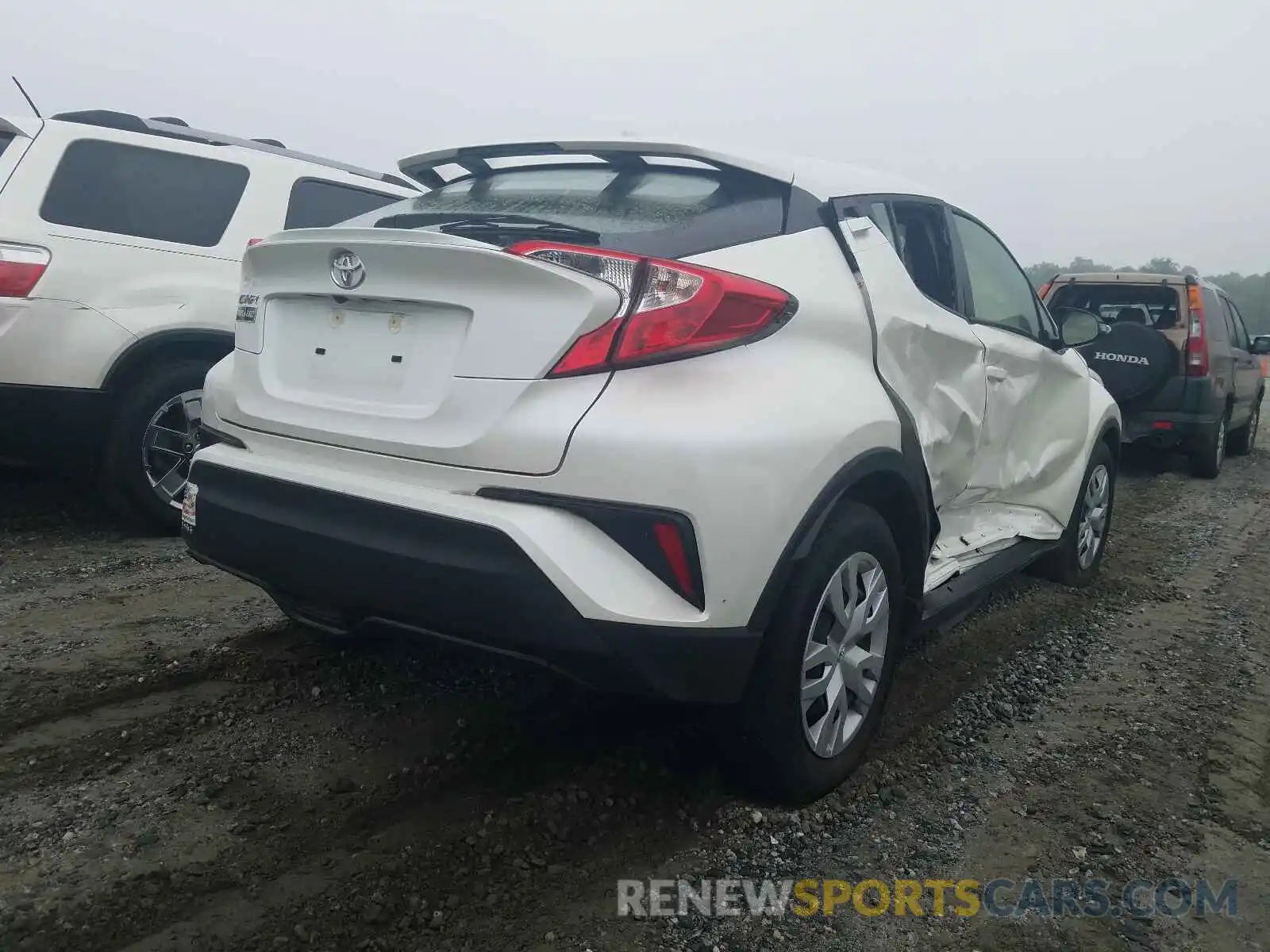 4 Photograph of a damaged car JTNKHMBX4L1092176 TOYOTA C-HR 2020