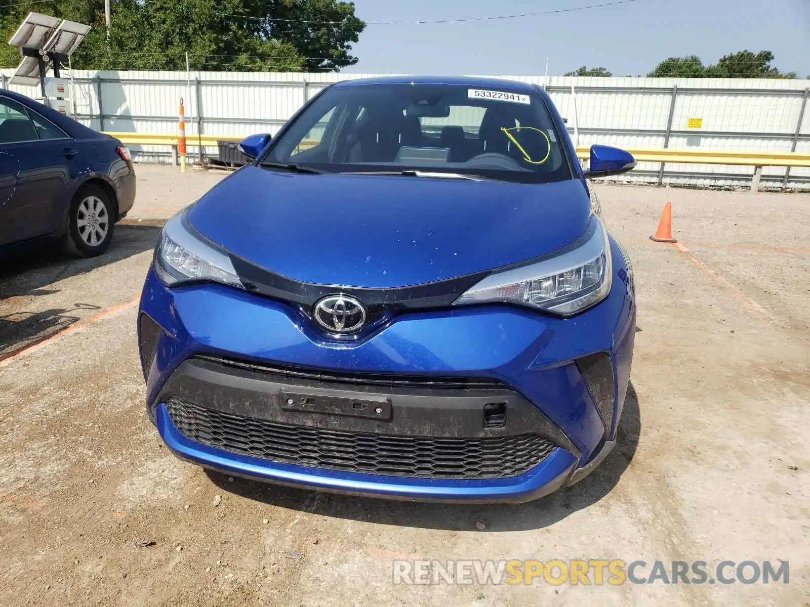 9 Photograph of a damaged car JTNKHMBX4L1093831 TOYOTA C-HR 2020