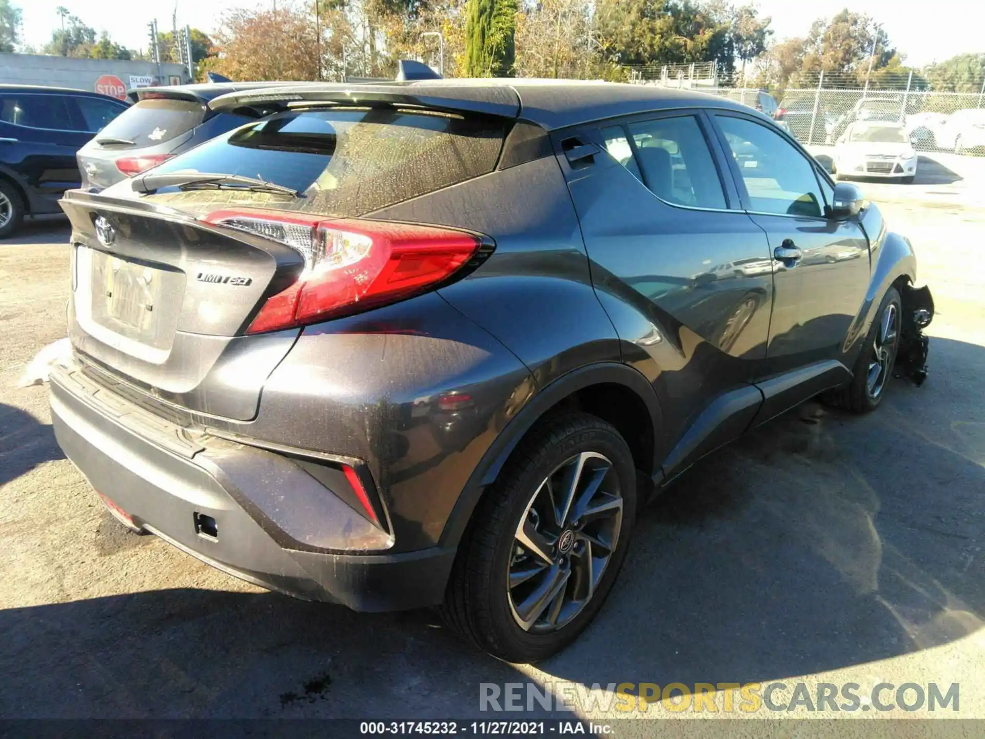 4 Photograph of a damaged car JTNKHMBX5L1061437 TOYOTA C-HR 2020