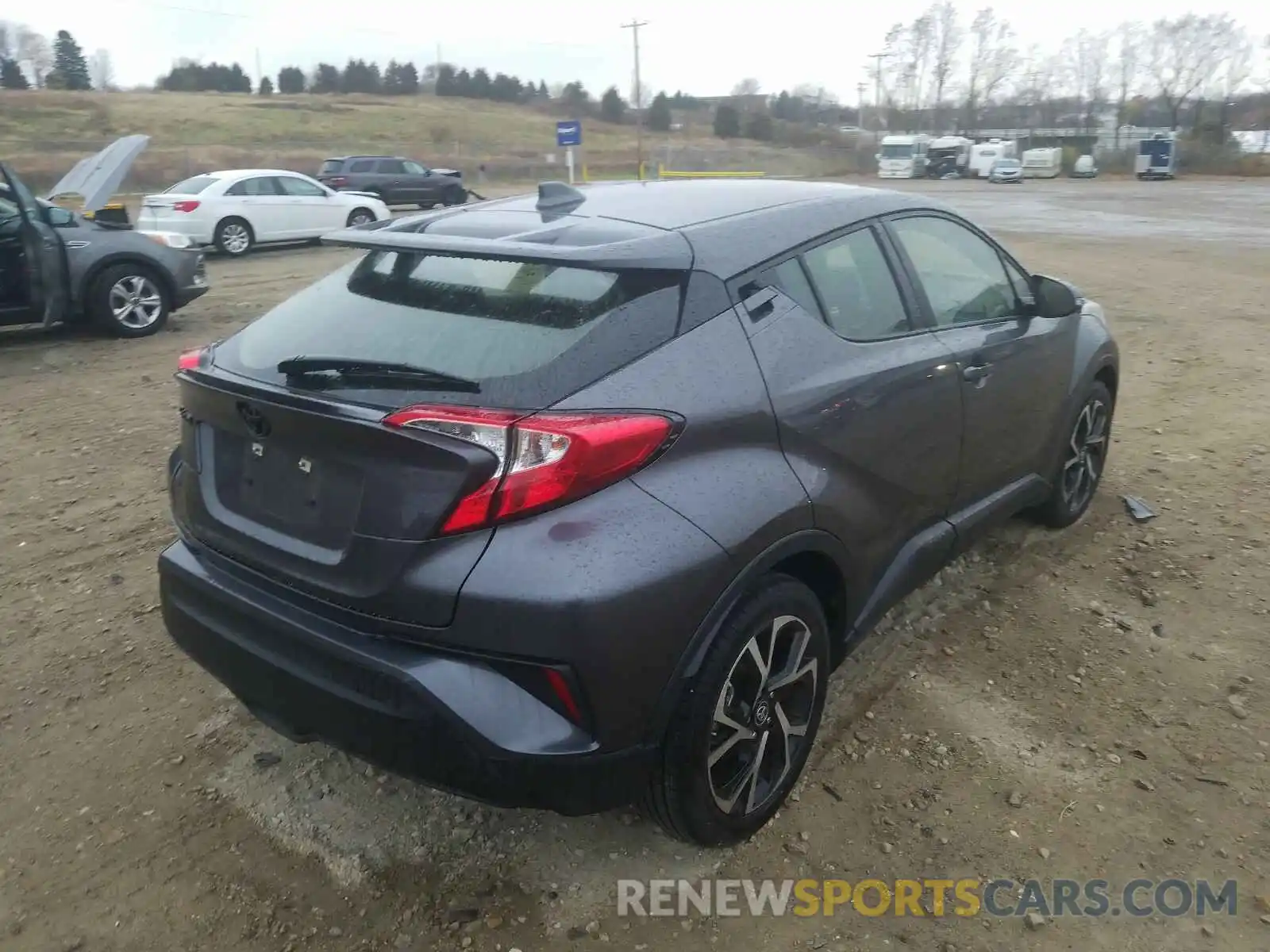 4 Photograph of a damaged car JTNKHMBX5L1062748 TOYOTA C-HR 2020