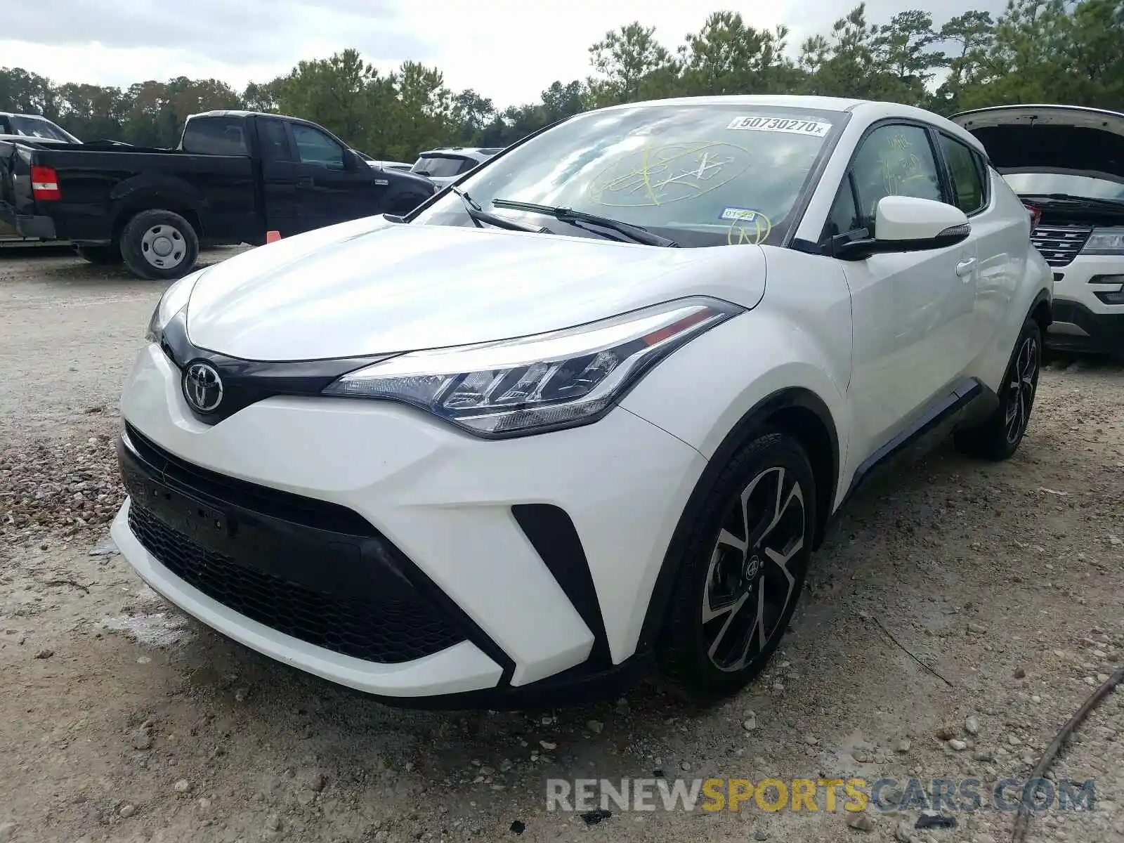 2 Photograph of a damaged car JTNKHMBX5L1066184 TOYOTA C-HR 2020