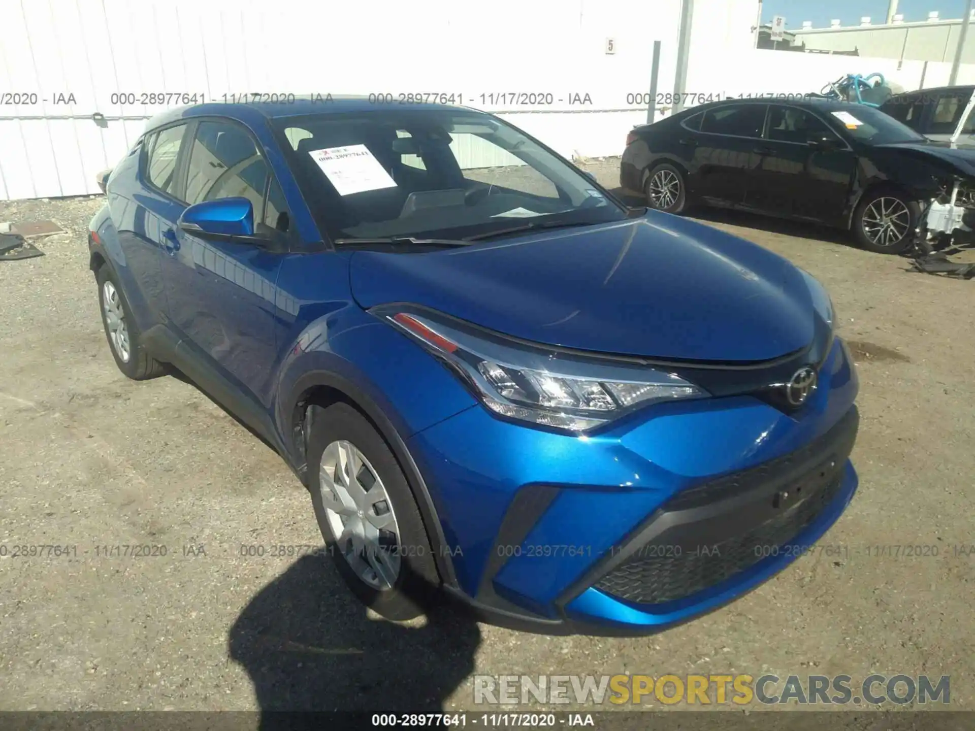 1 Photograph of a damaged car JTNKHMBX5L1067237 TOYOTA C-HR 2020