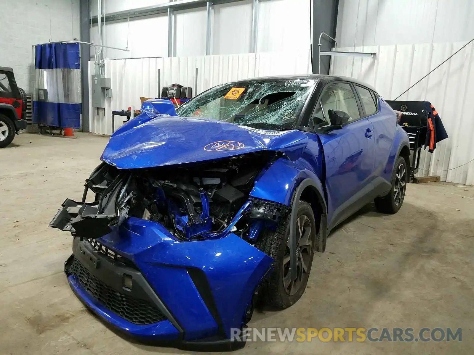 2 Photograph of a damaged car JTNKHMBX5L1068937 TOYOTA C-HR 2020