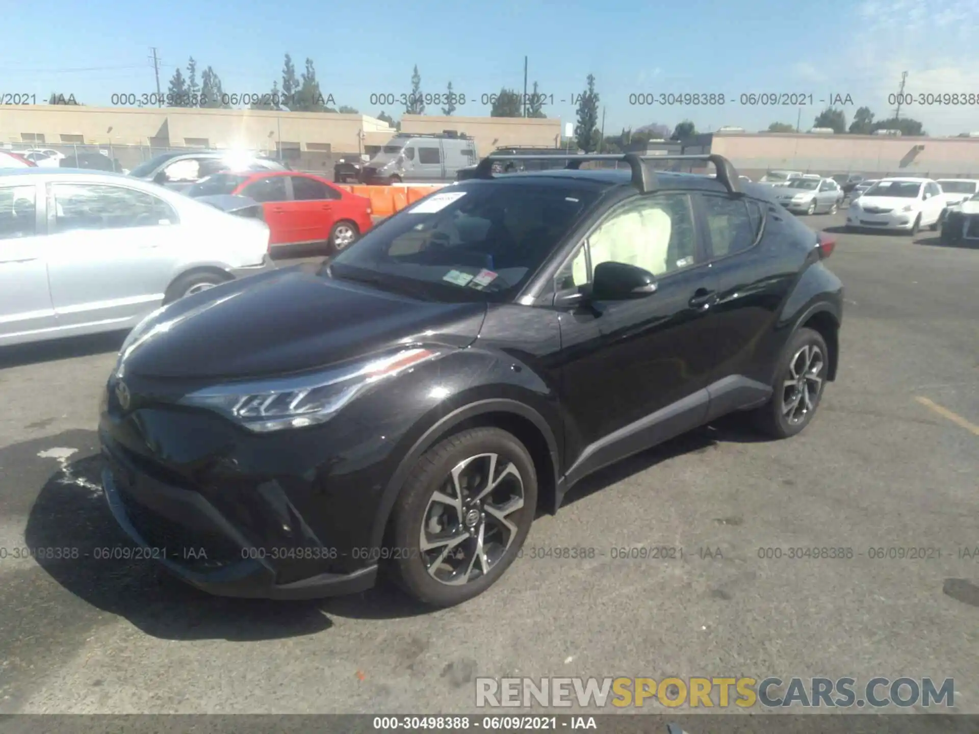 2 Photograph of a damaged car JTNKHMBX5L1069585 TOYOTA C-HR 2020