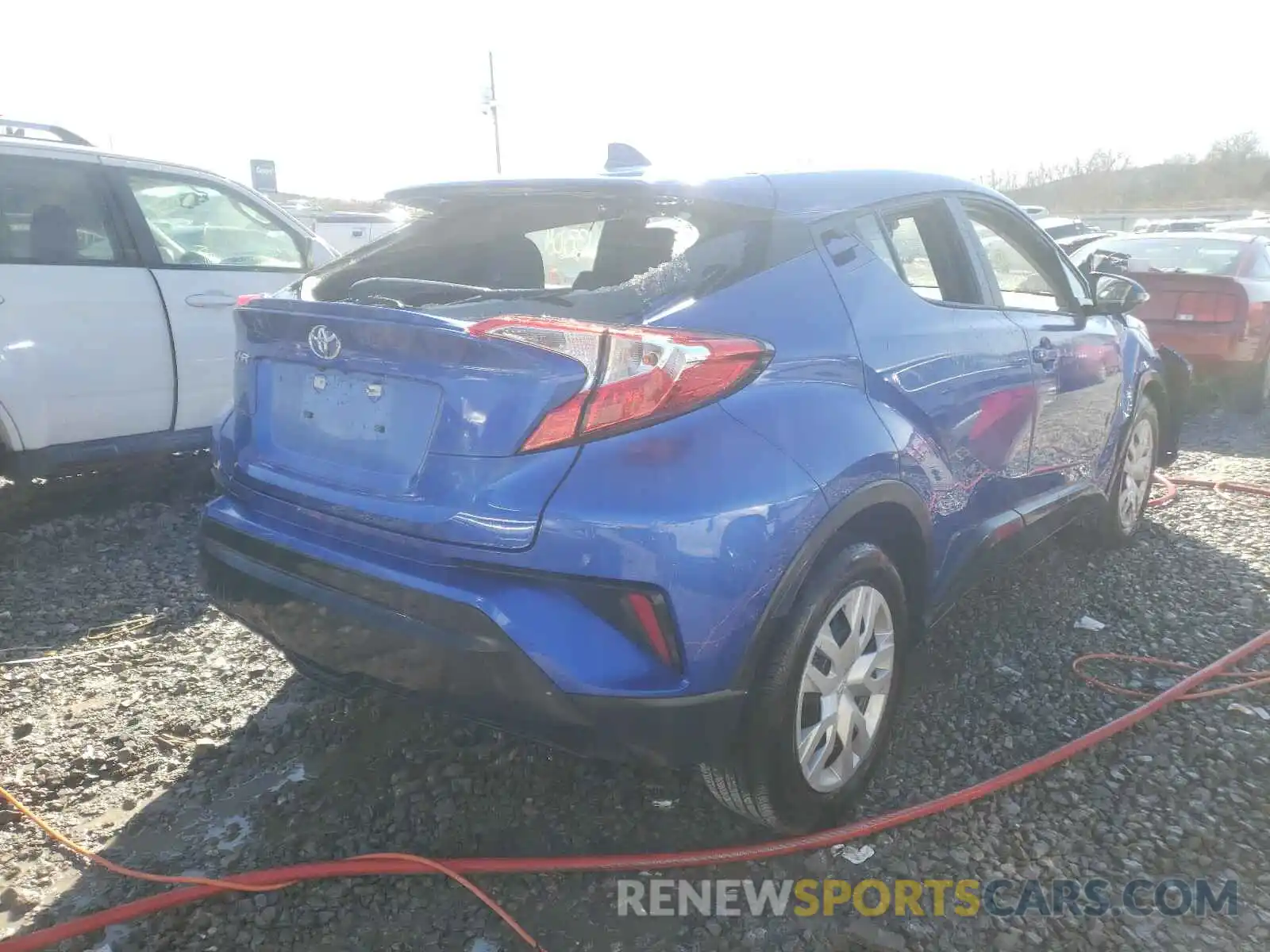 4 Photograph of a damaged car JTNKHMBX5L1071353 TOYOTA C-HR 2020