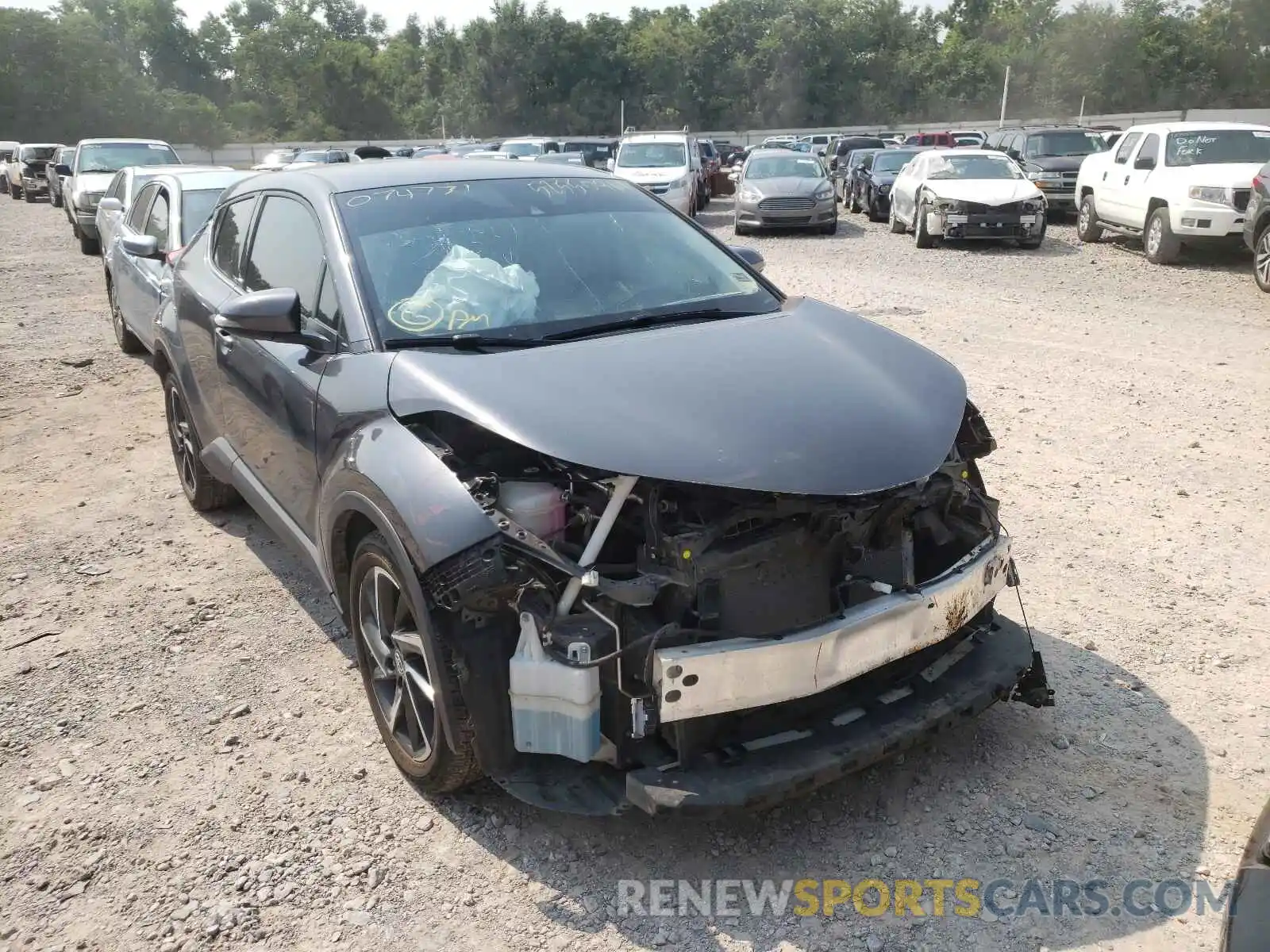 1 Photograph of a damaged car JTNKHMBX5L1074771 TOYOTA C-HR 2020