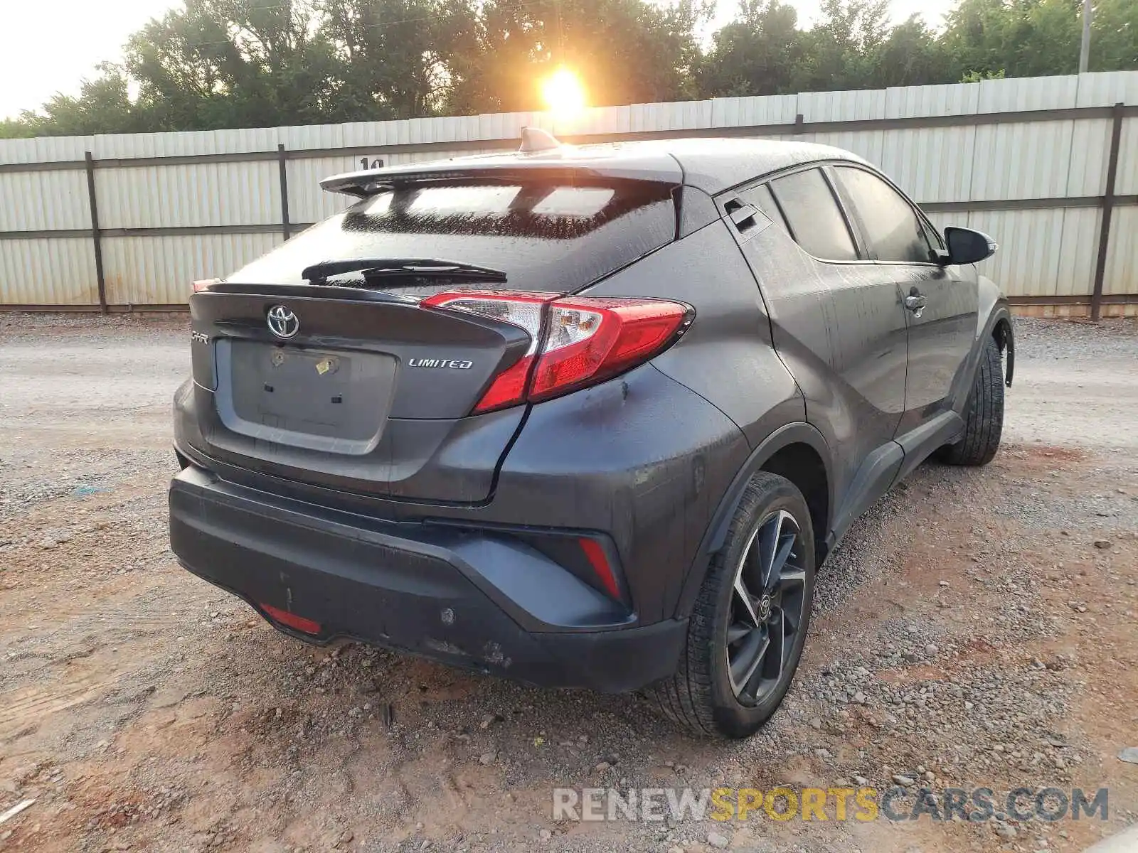 4 Photograph of a damaged car JTNKHMBX5L1074771 TOYOTA C-HR 2020