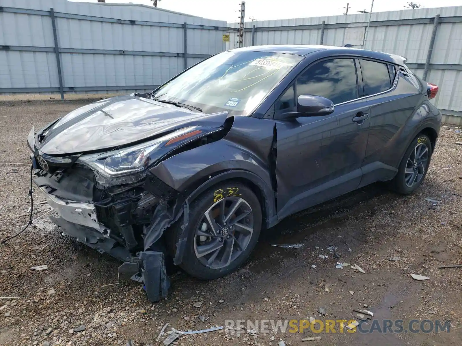 2 Photograph of a damaged car JTNKHMBX5L1076956 TOYOTA C-HR 2020