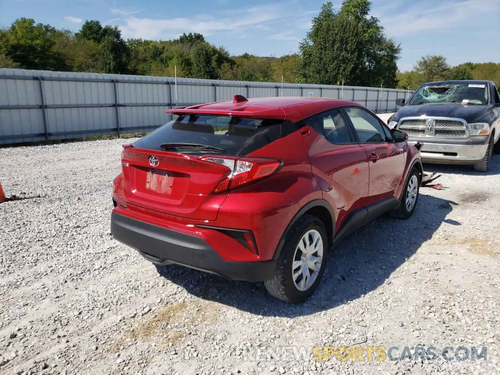 4 Photograph of a damaged car JTNKHMBX5L1077721 TOYOTA C-HR 2020