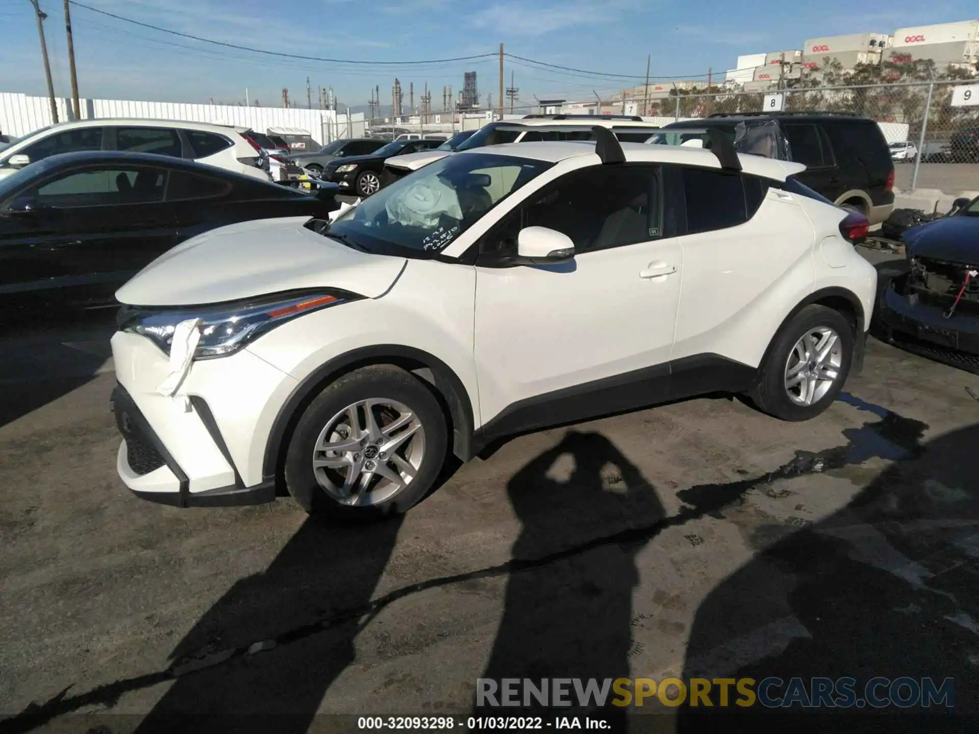 2 Фотография поврежденного автомобиля JTNKHMBX5L1079999 TOYOTA C-HR 2020