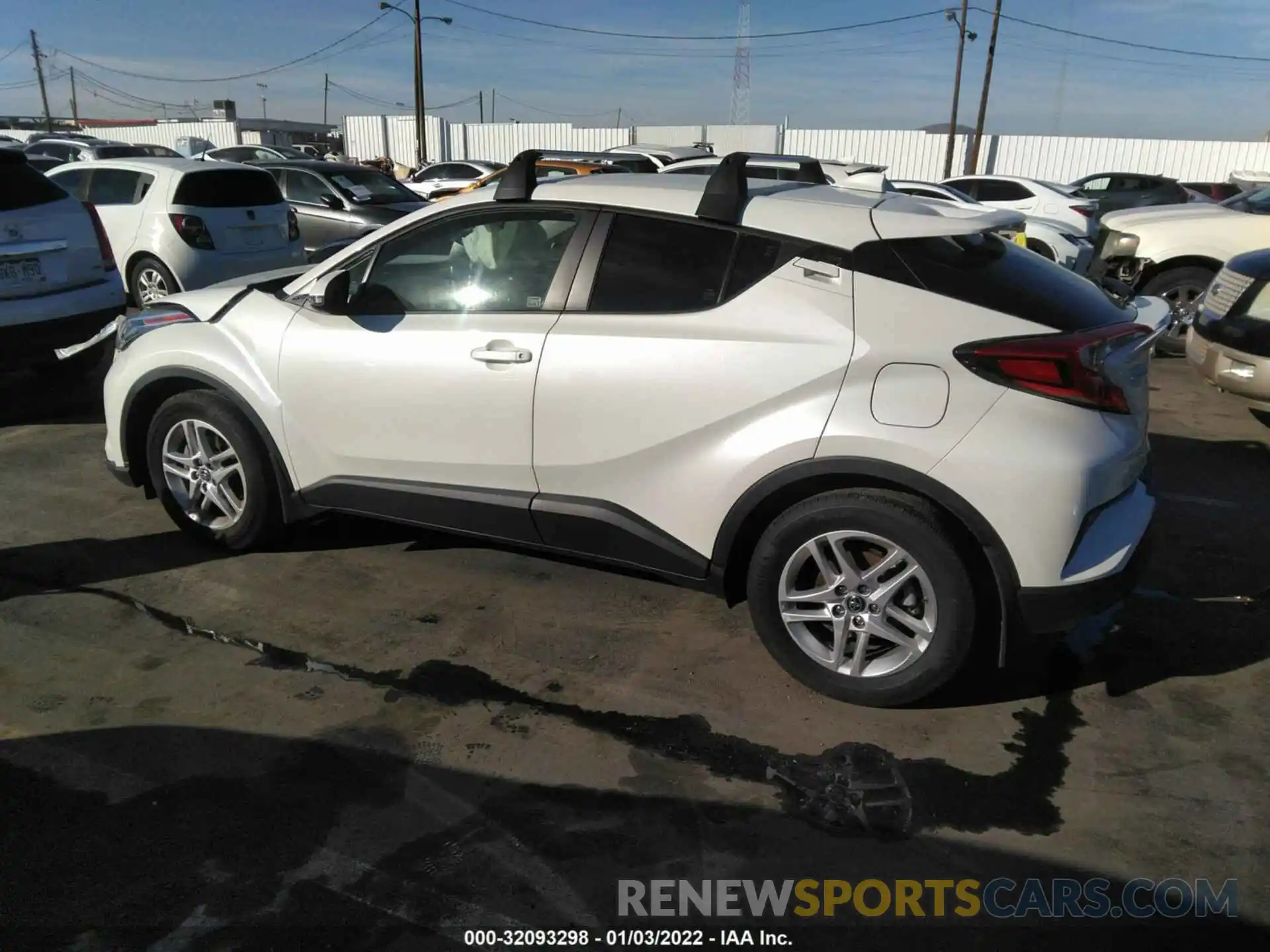 3 Photograph of a damaged car JTNKHMBX5L1079999 TOYOTA C-HR 2020