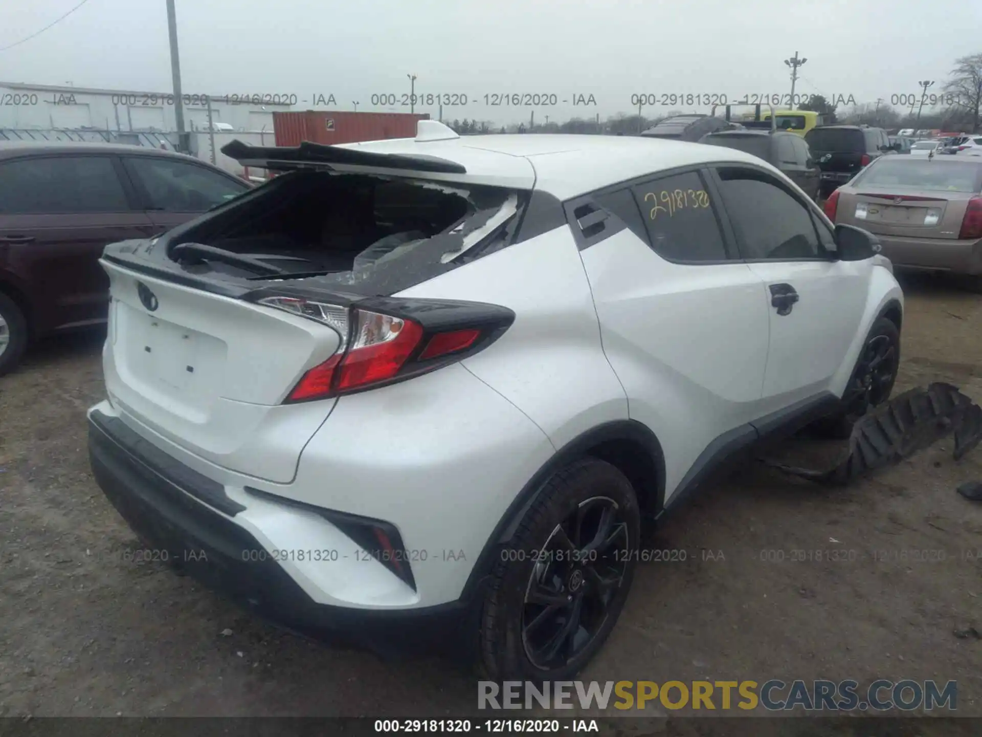 4 Photograph of a damaged car JTNKHMBX5L1080098 TOYOTA C-HR 2020