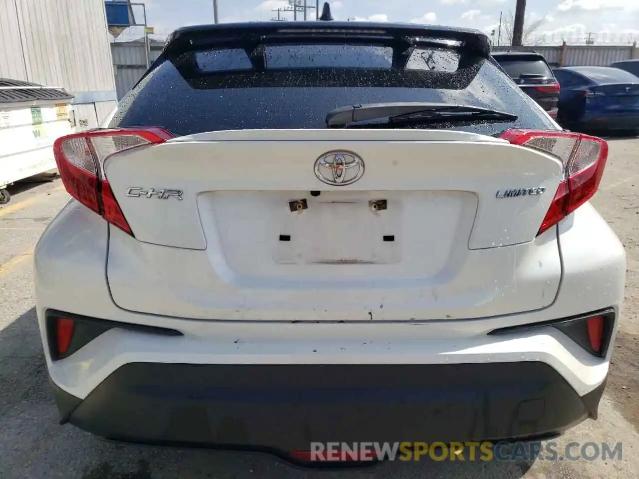 6 Photograph of a damaged car JTNKHMBX5L1081459 TOYOTA C-HR 2020