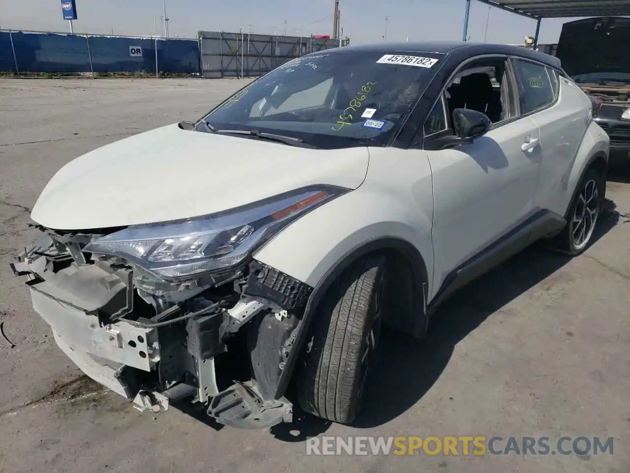 2 Photograph of a damaged car JTNKHMBX5L1086368 TOYOTA C-HR 2020