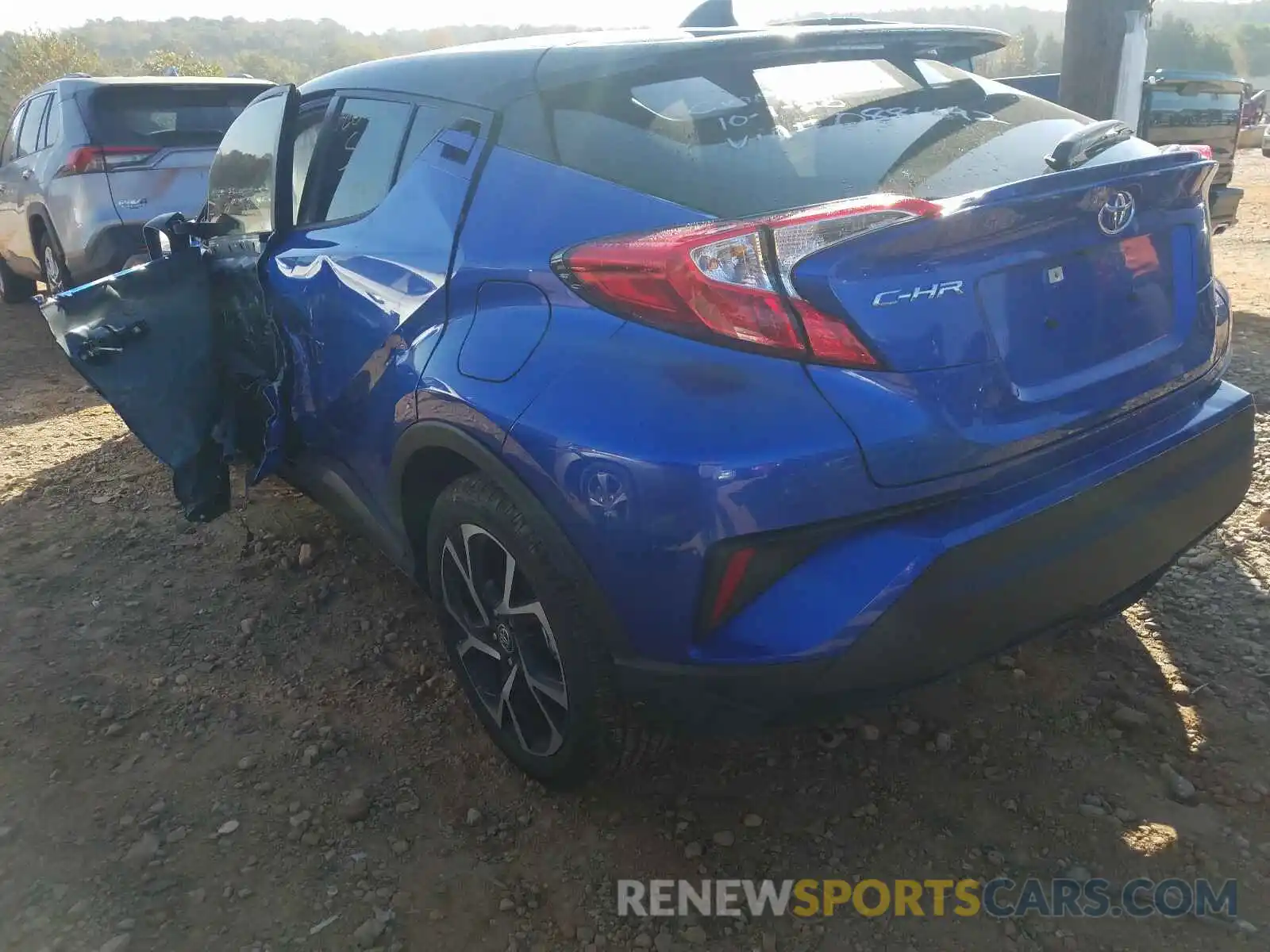 3 Photograph of a damaged car JTNKHMBX5L1088492 TOYOTA C-HR 2020