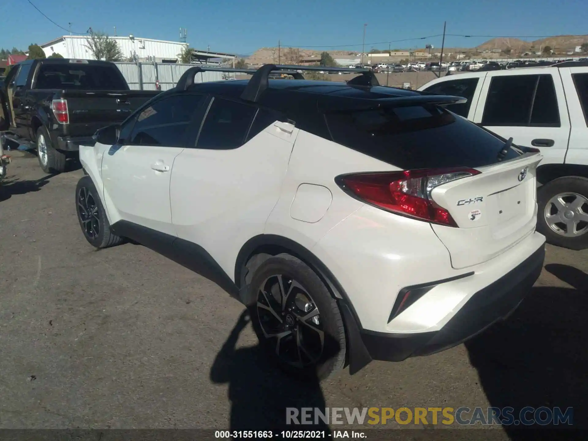 3 Photograph of a damaged car JTNKHMBX5L1088847 TOYOTA C-HR 2020