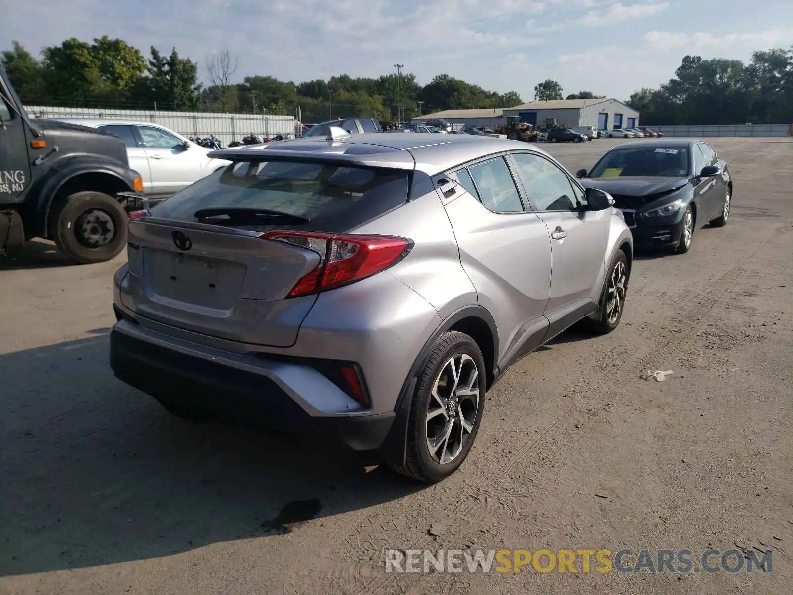 4 Photograph of a damaged car JTNKHMBX5L1089335 TOYOTA C-HR 2020