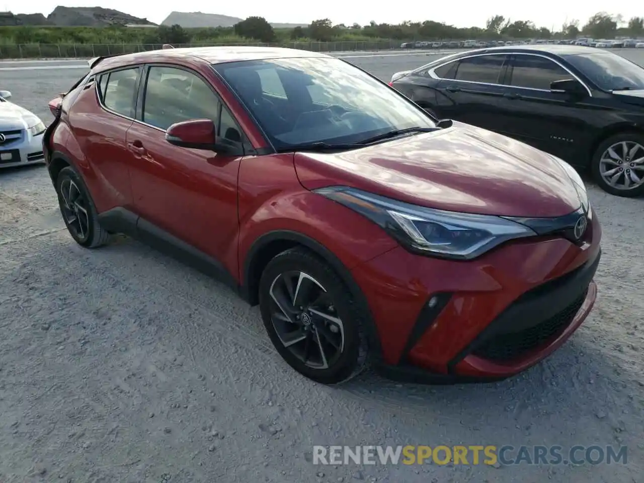 1 Photograph of a damaged car JTNKHMBX5L1091120 TOYOTA C-HR 2020