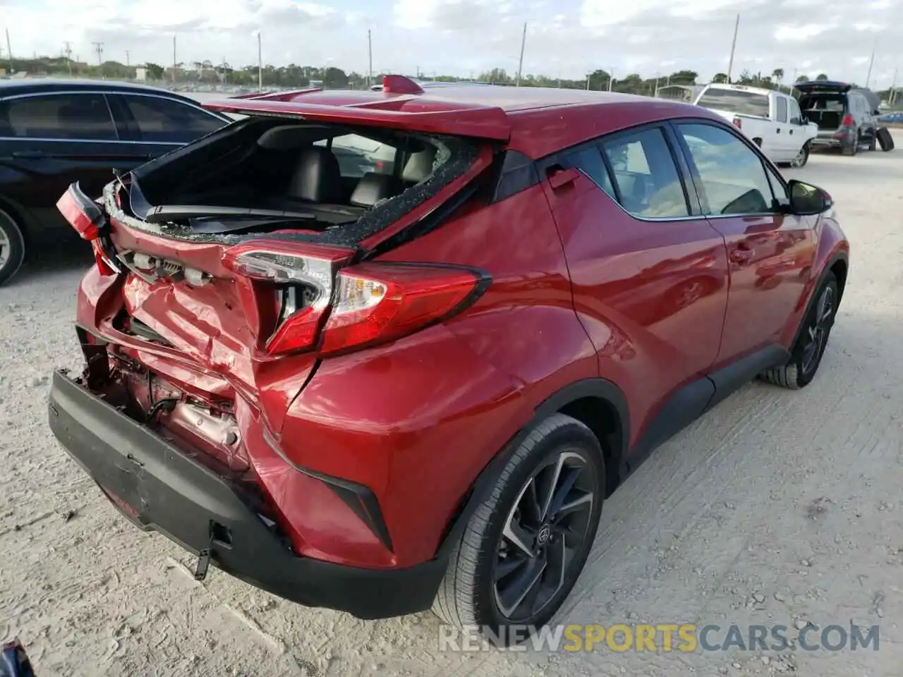 4 Photograph of a damaged car JTNKHMBX5L1091120 TOYOTA C-HR 2020