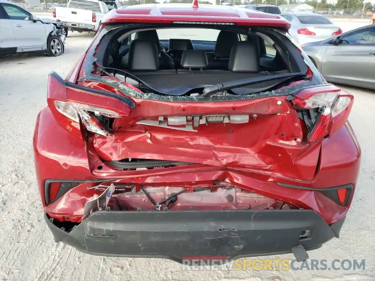 9 Photograph of a damaged car JTNKHMBX5L1091120 TOYOTA C-HR 2020