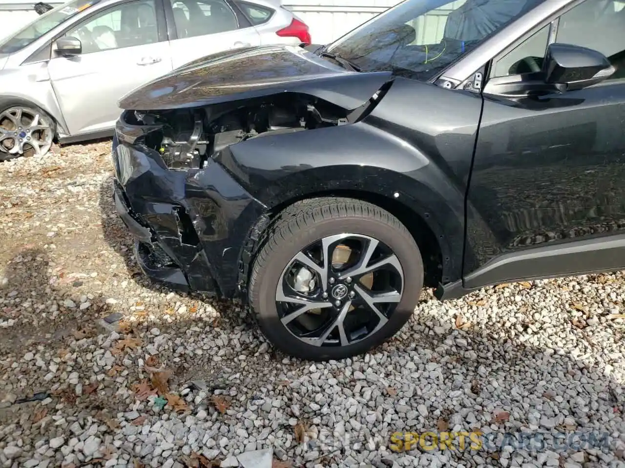 9 Photograph of a damaged car JTNKHMBX5L1093997 TOYOTA C-HR 2020