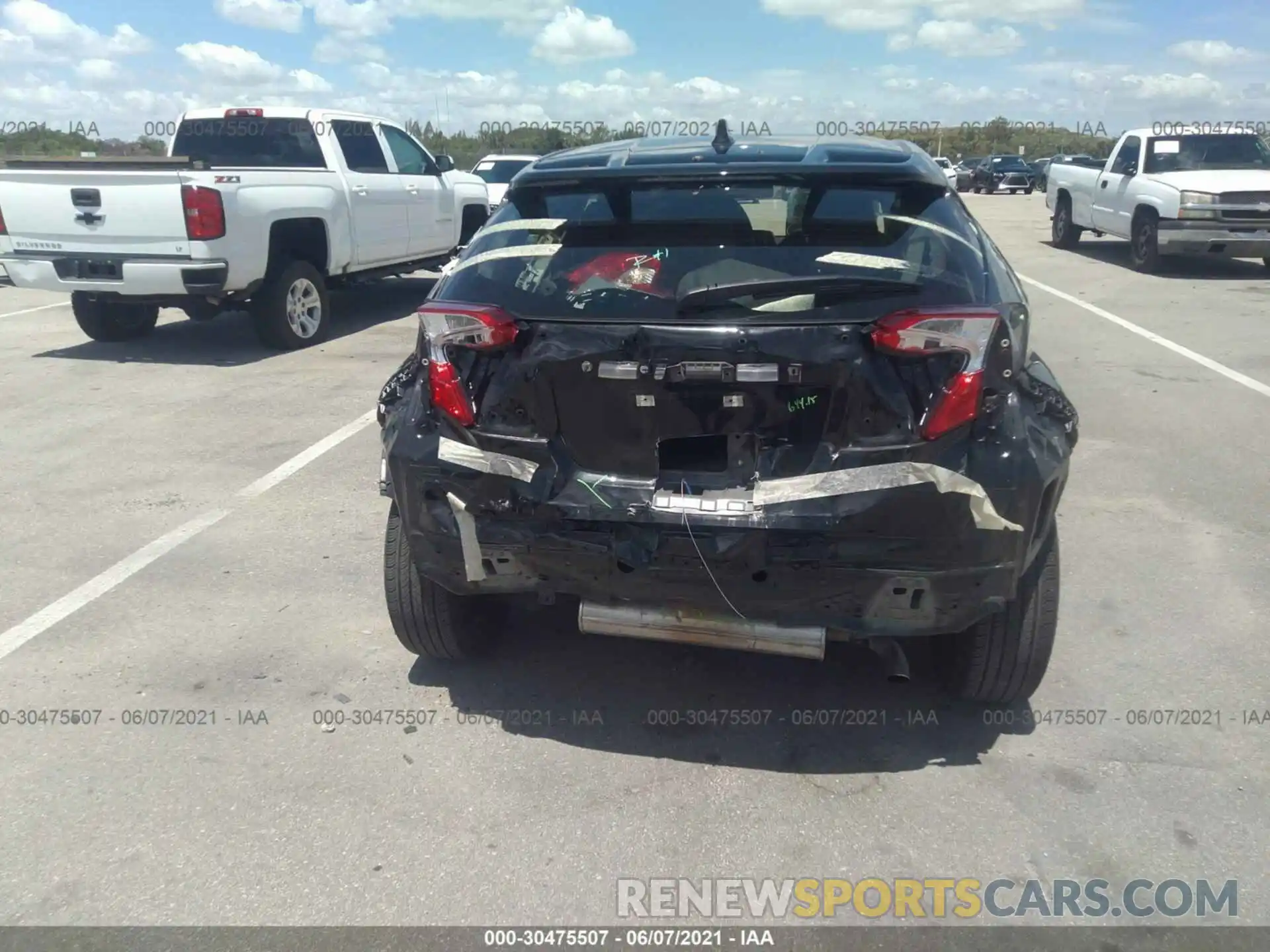 6 Photograph of a damaged car JTNKHMBX5L1094034 TOYOTA C-HR 2020