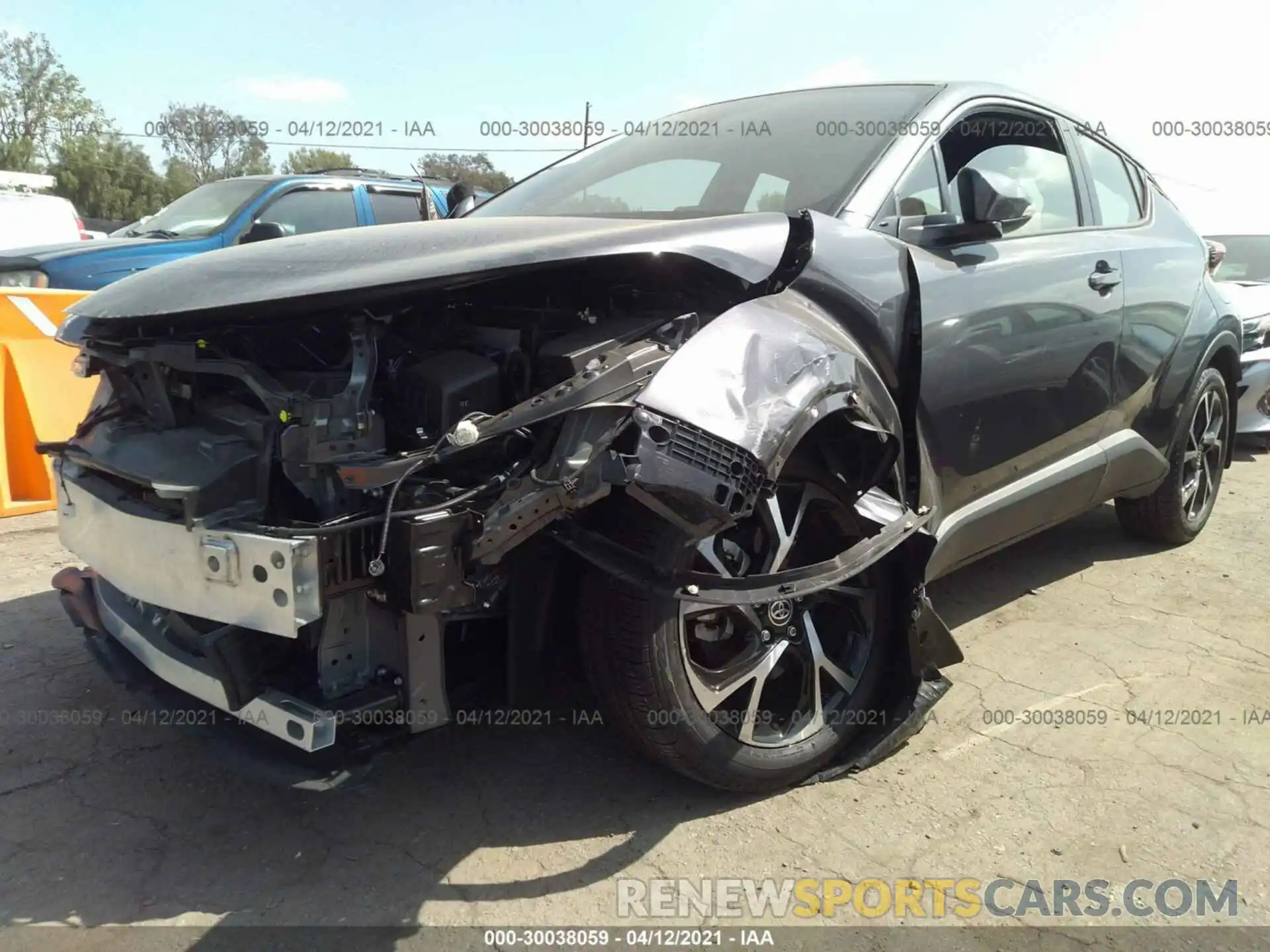 2 Photograph of a damaged car JTNKHMBX5L1094373 TOYOTA C-HR 2020