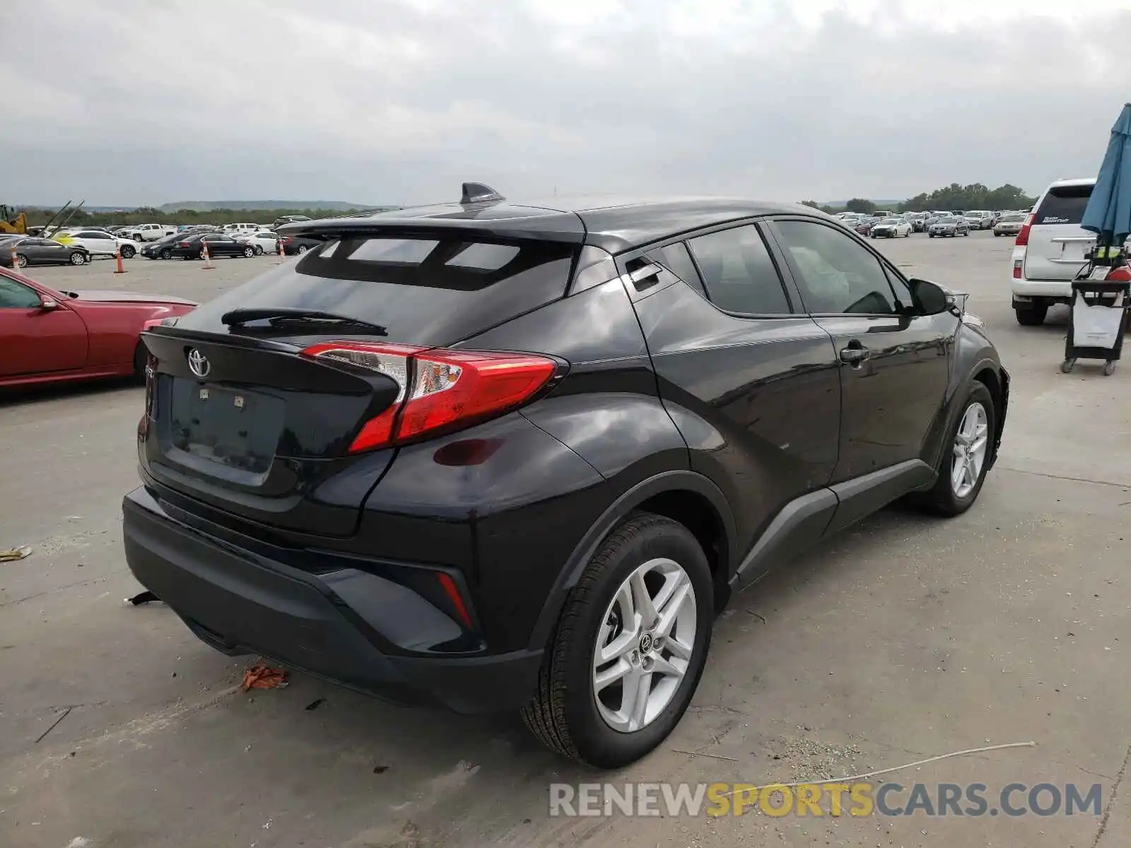 4 Photograph of a damaged car JTNKHMBX6L1068476 TOYOTA C-HR 2020