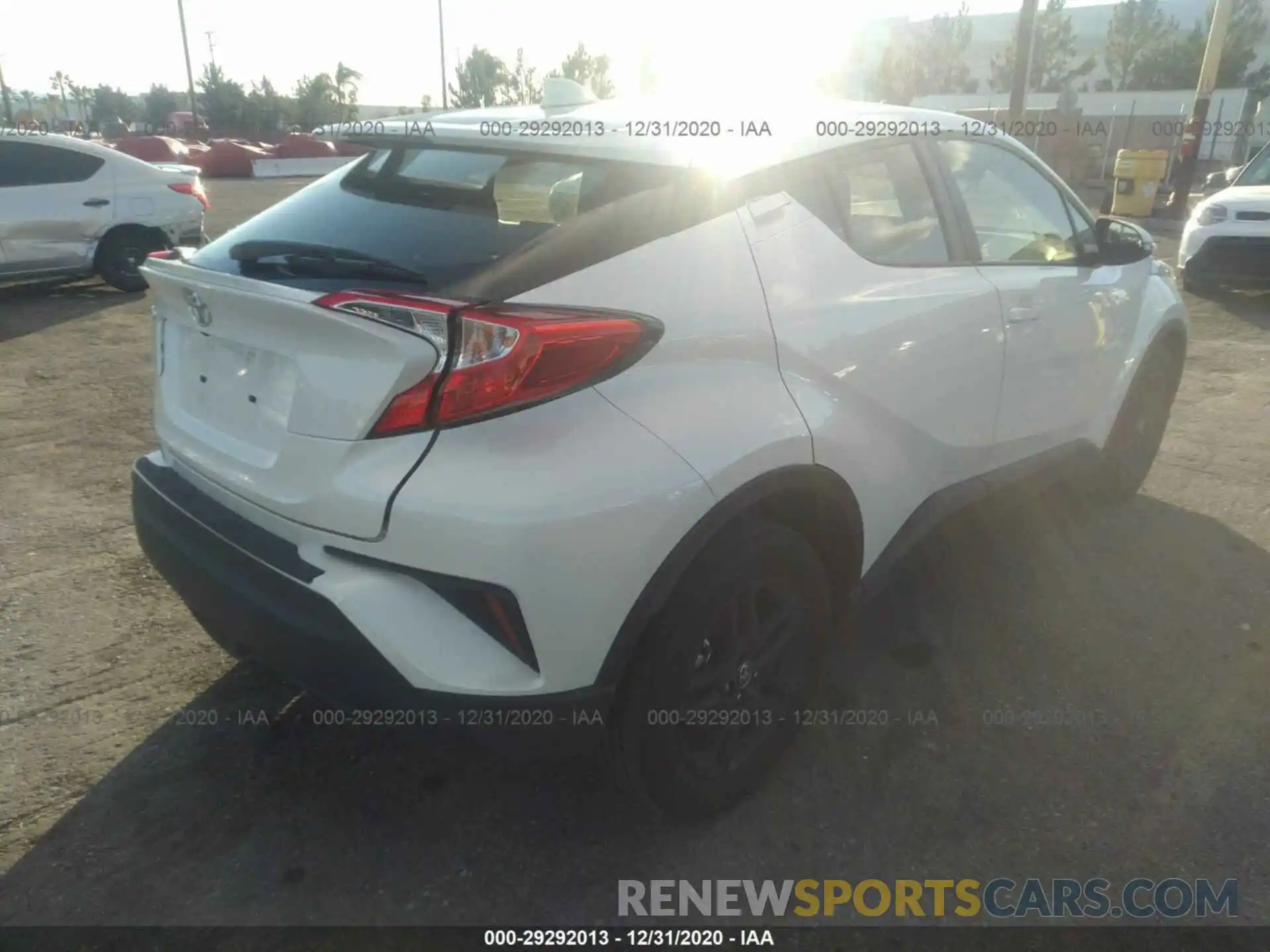 4 Photograph of a damaged car JTNKHMBX6L1069143 TOYOTA C-HR 2020