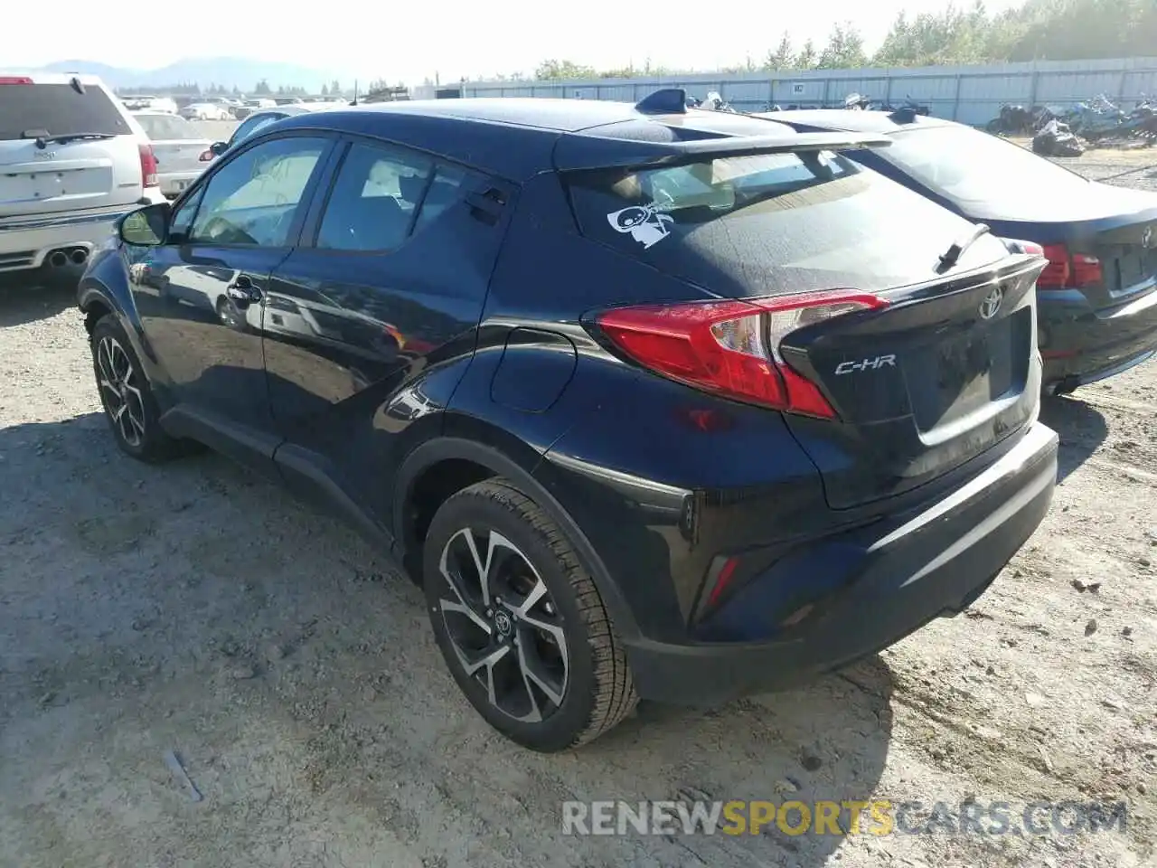 3 Photograph of a damaged car JTNKHMBX6L1070101 TOYOTA C-HR 2020