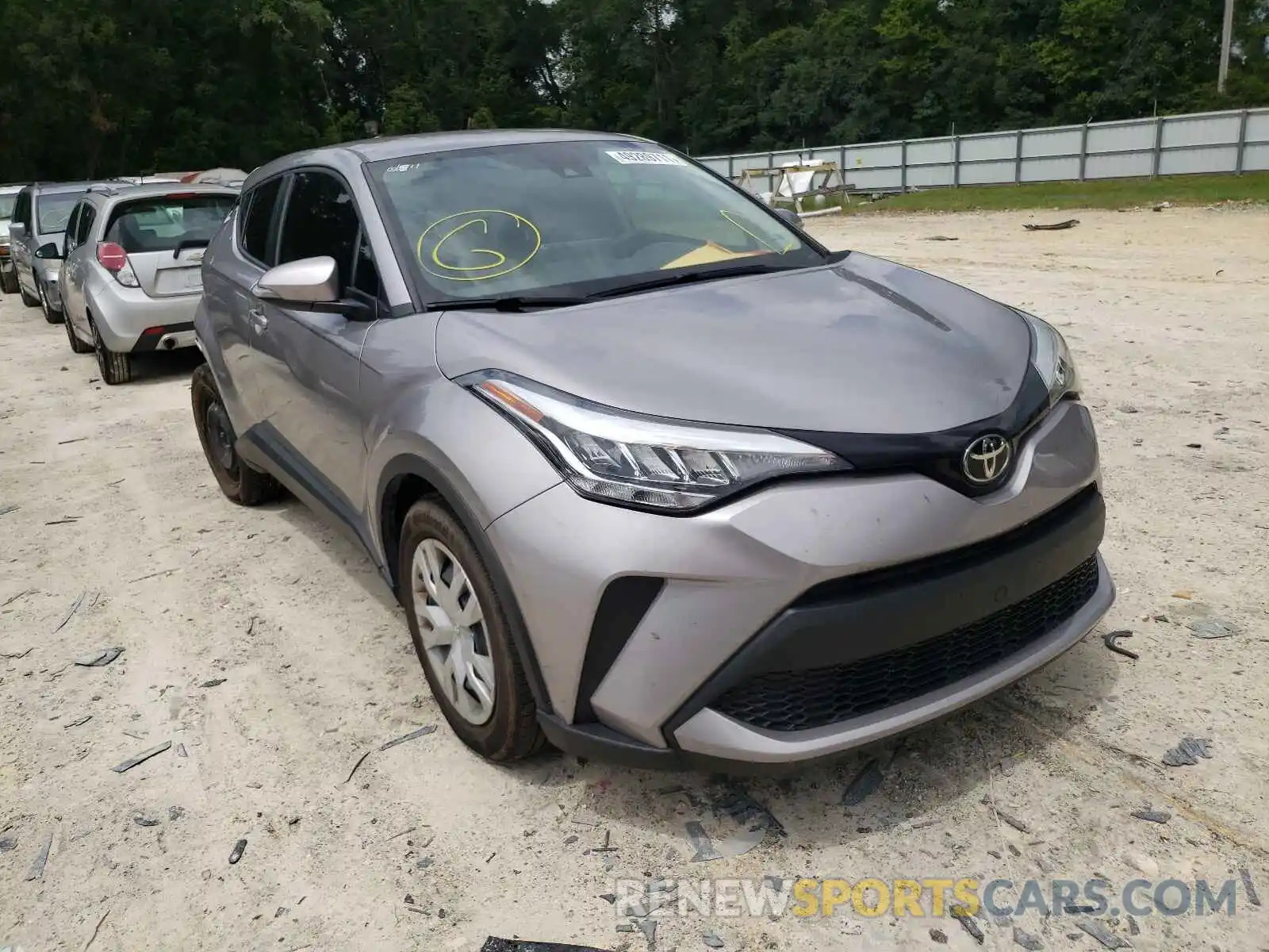 1 Photograph of a damaged car JTNKHMBX6L1070177 TOYOTA C-HR 2020