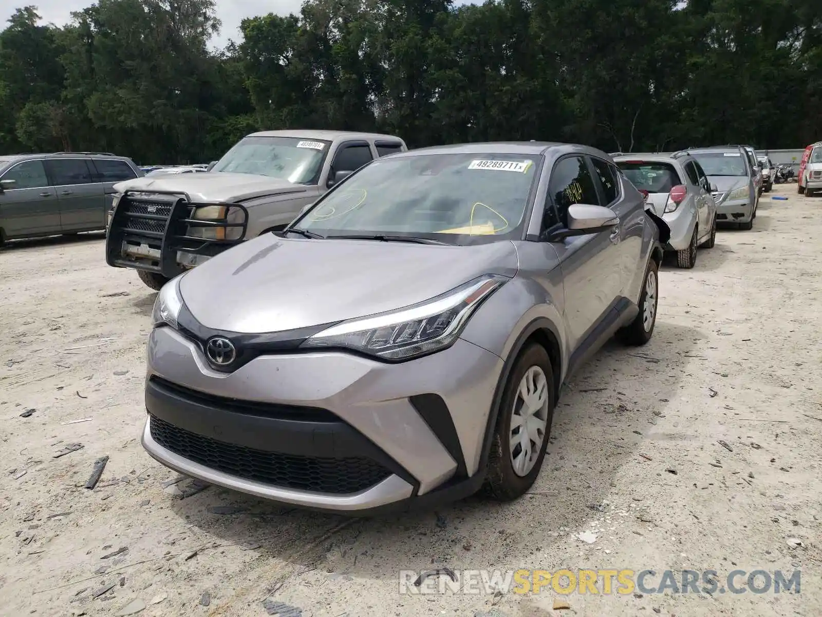 2 Photograph of a damaged car JTNKHMBX6L1070177 TOYOTA C-HR 2020