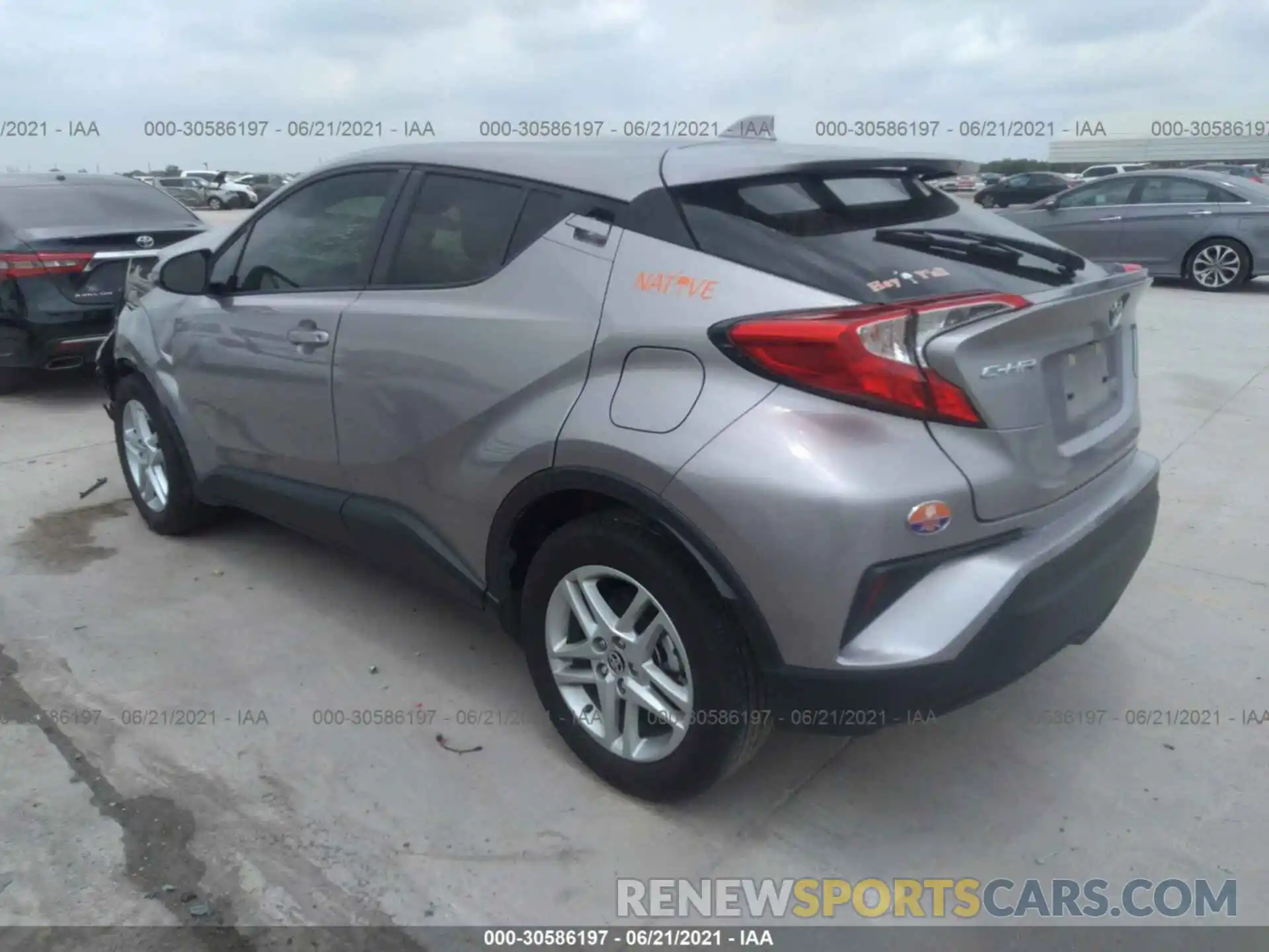 3 Photograph of a damaged car JTNKHMBX6L1070261 TOYOTA C-HR 2020