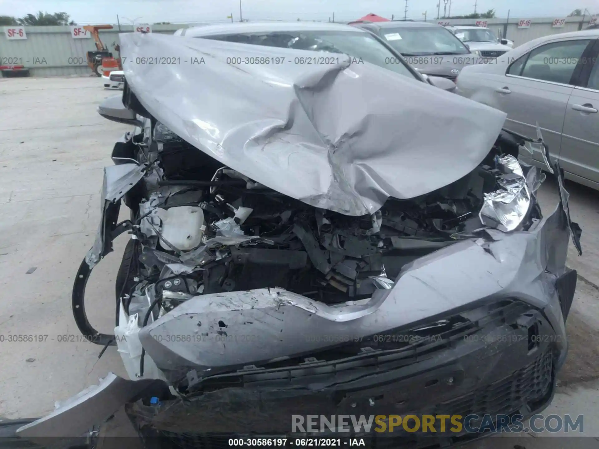 6 Photograph of a damaged car JTNKHMBX6L1070261 TOYOTA C-HR 2020