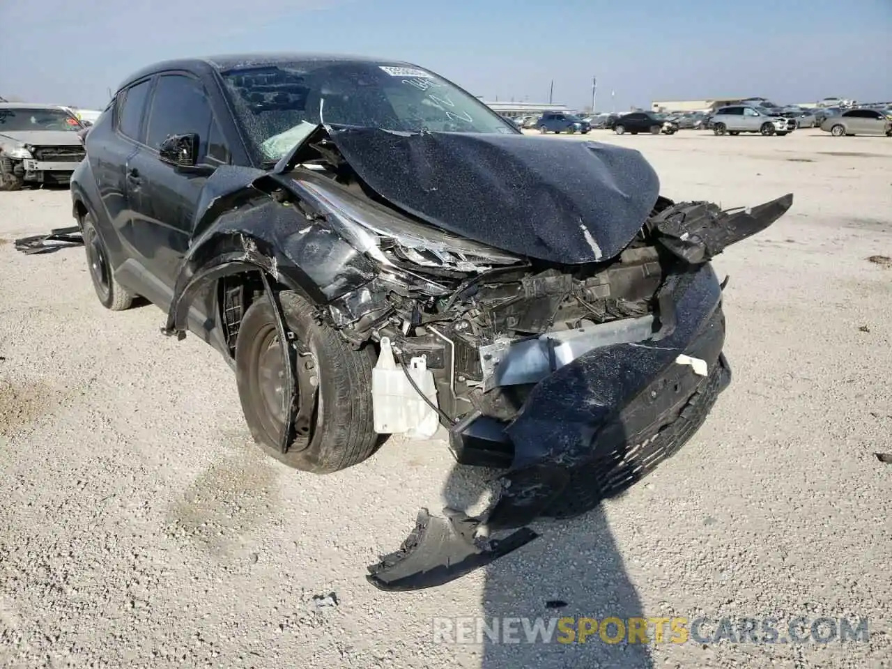 1 Photograph of a damaged car JTNKHMBX6L1070275 TOYOTA C-HR 2020