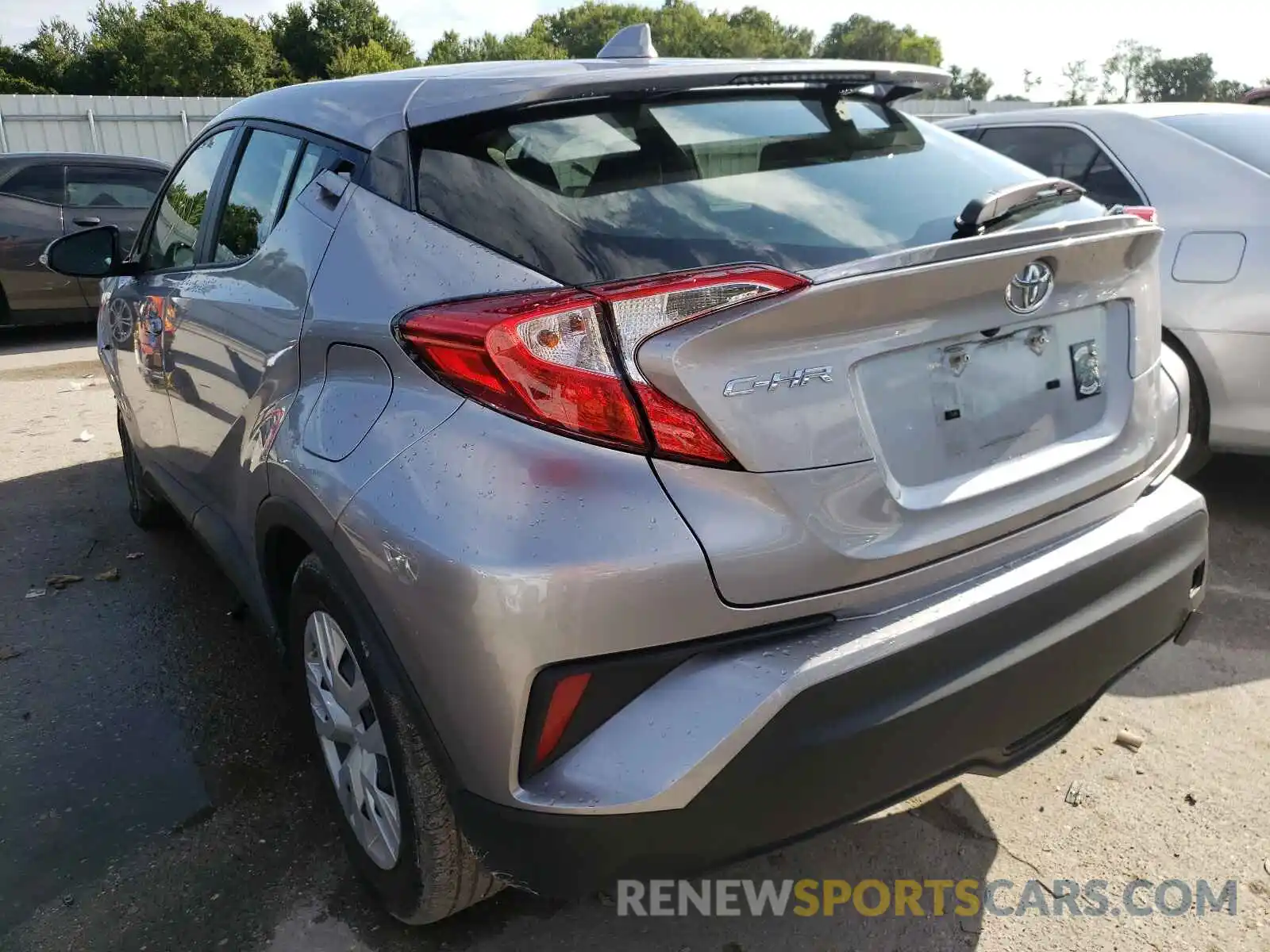 3 Photograph of a damaged car JTNKHMBX6L1070843 TOYOTA C-HR 2020