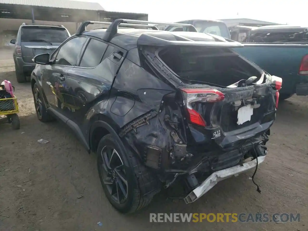 3 Photograph of a damaged car JTNKHMBX6L1072589 TOYOTA C-HR 2020