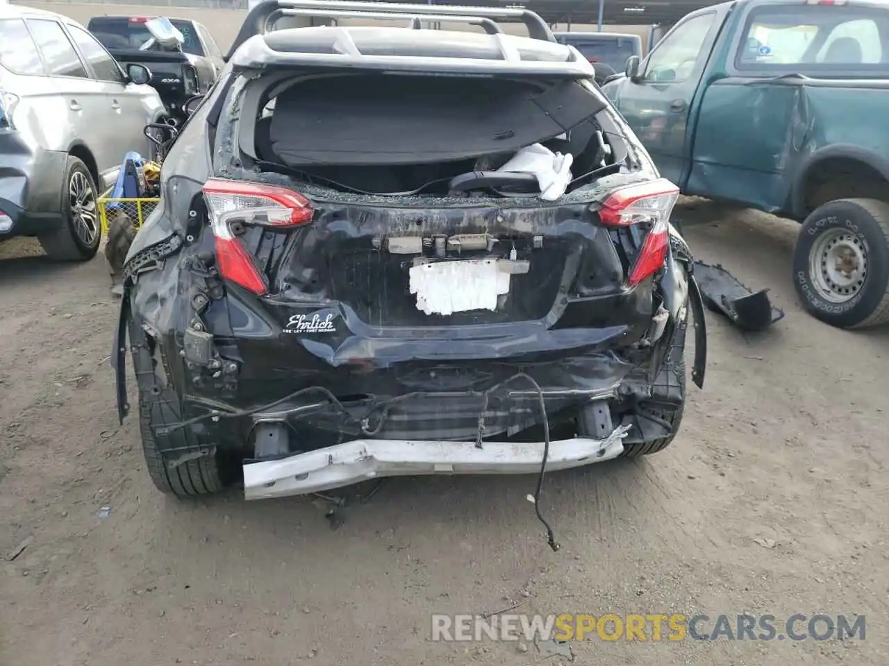 9 Photograph of a damaged car JTNKHMBX6L1072589 TOYOTA C-HR 2020