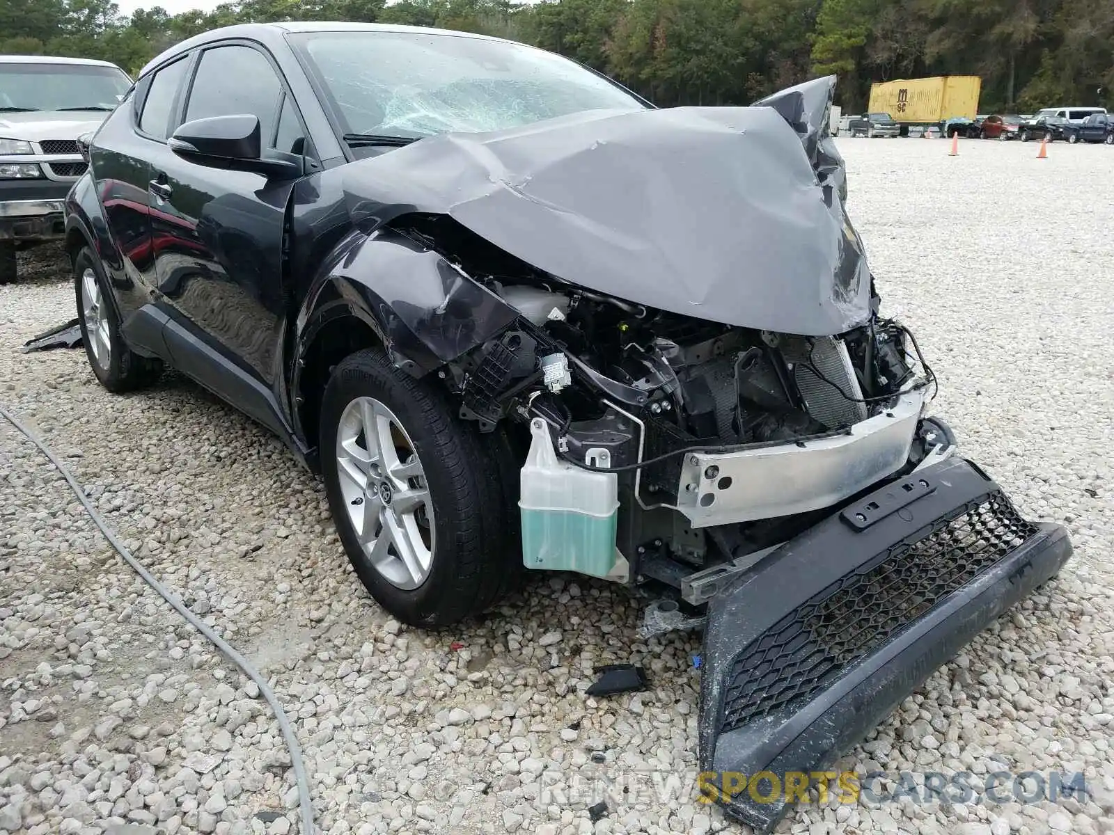 1 Photograph of a damaged car JTNKHMBX6L1073323 TOYOTA C-HR 2020